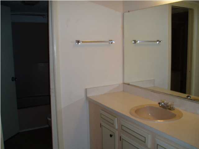 HONEYTREE - Residential Lease