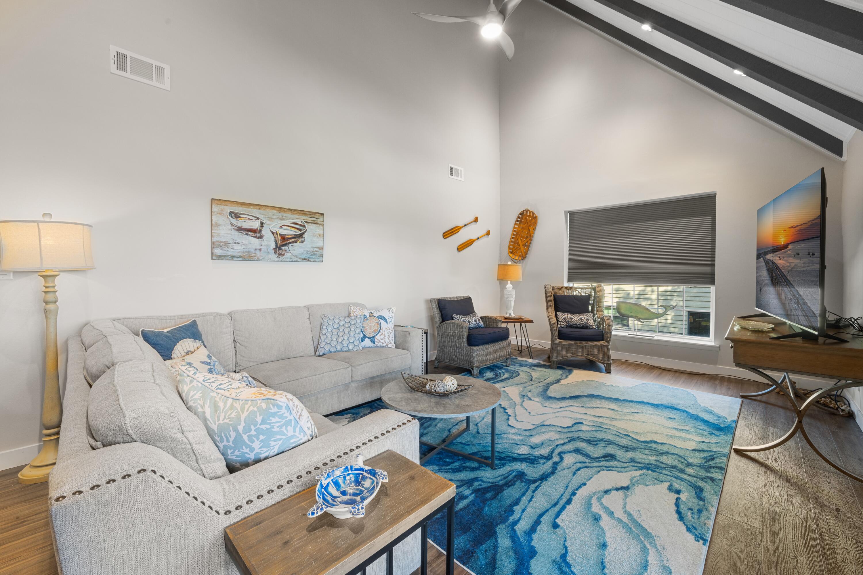 SEASCAPE CONDO GARDEN VILLA - Residential