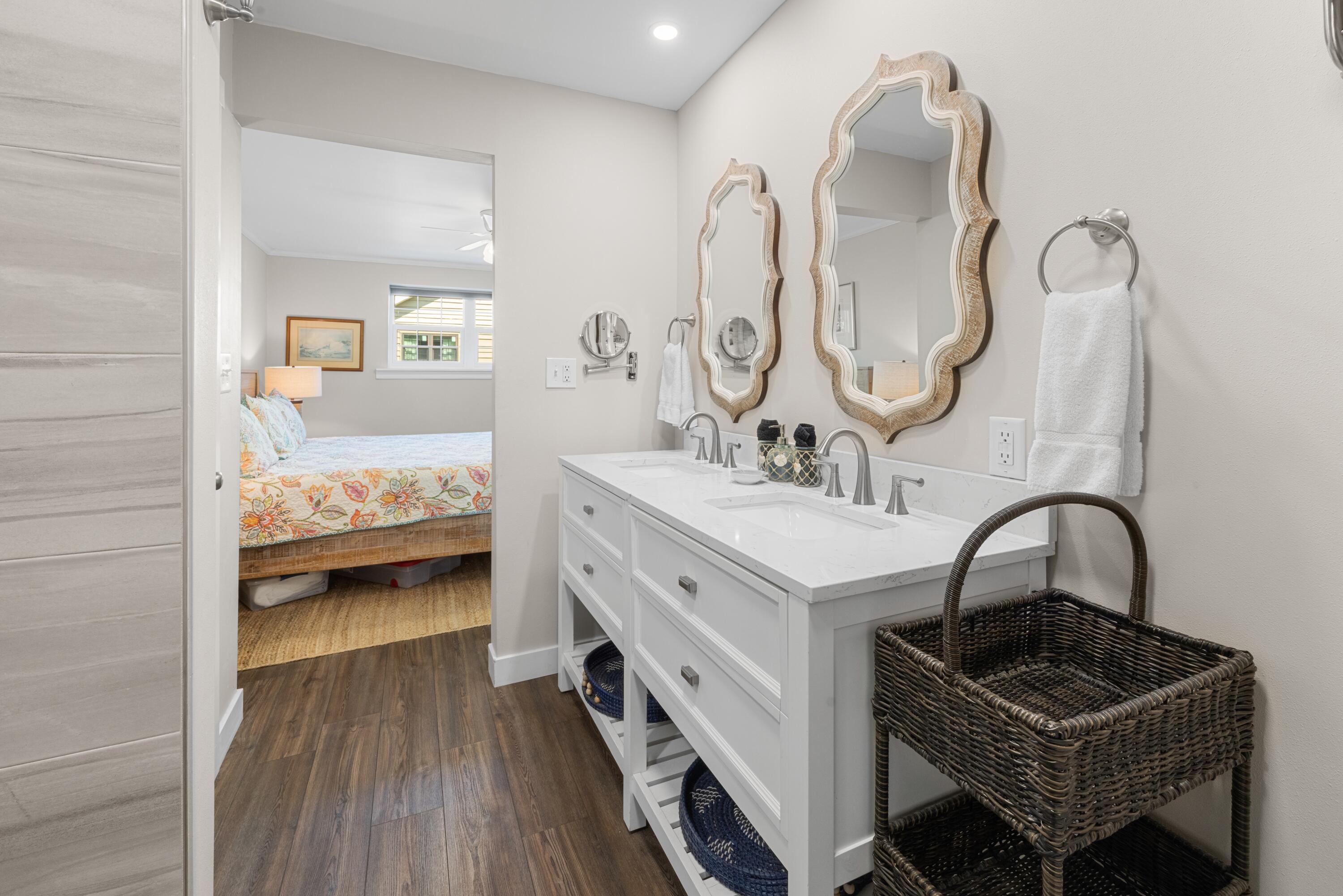SEASCAPE CONDO GARDEN VILLA - Residential