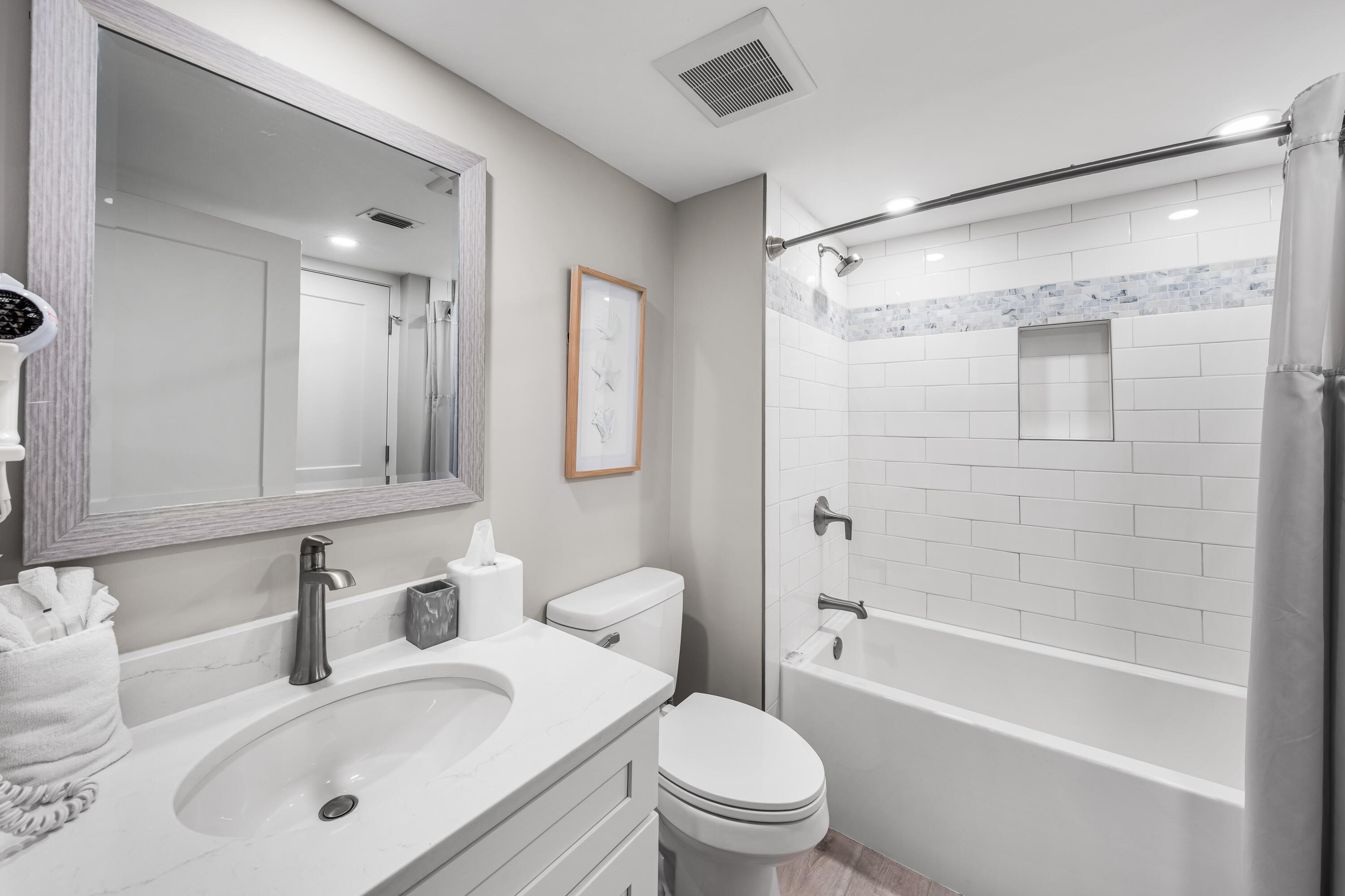 EDGEWATER BEACH CONDO PH 1 - Residential