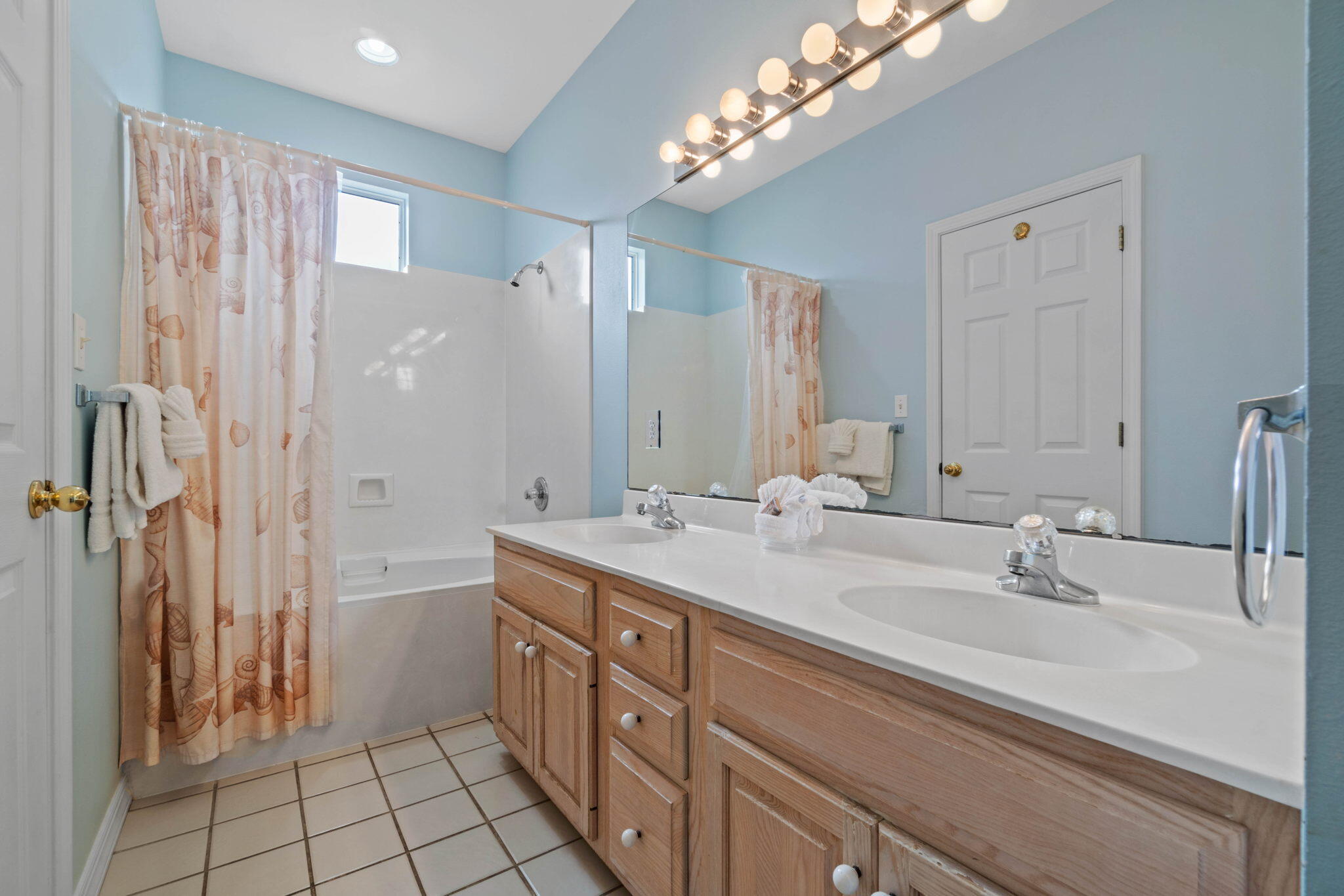 EMERALD SHORES OF WALTON - Residential