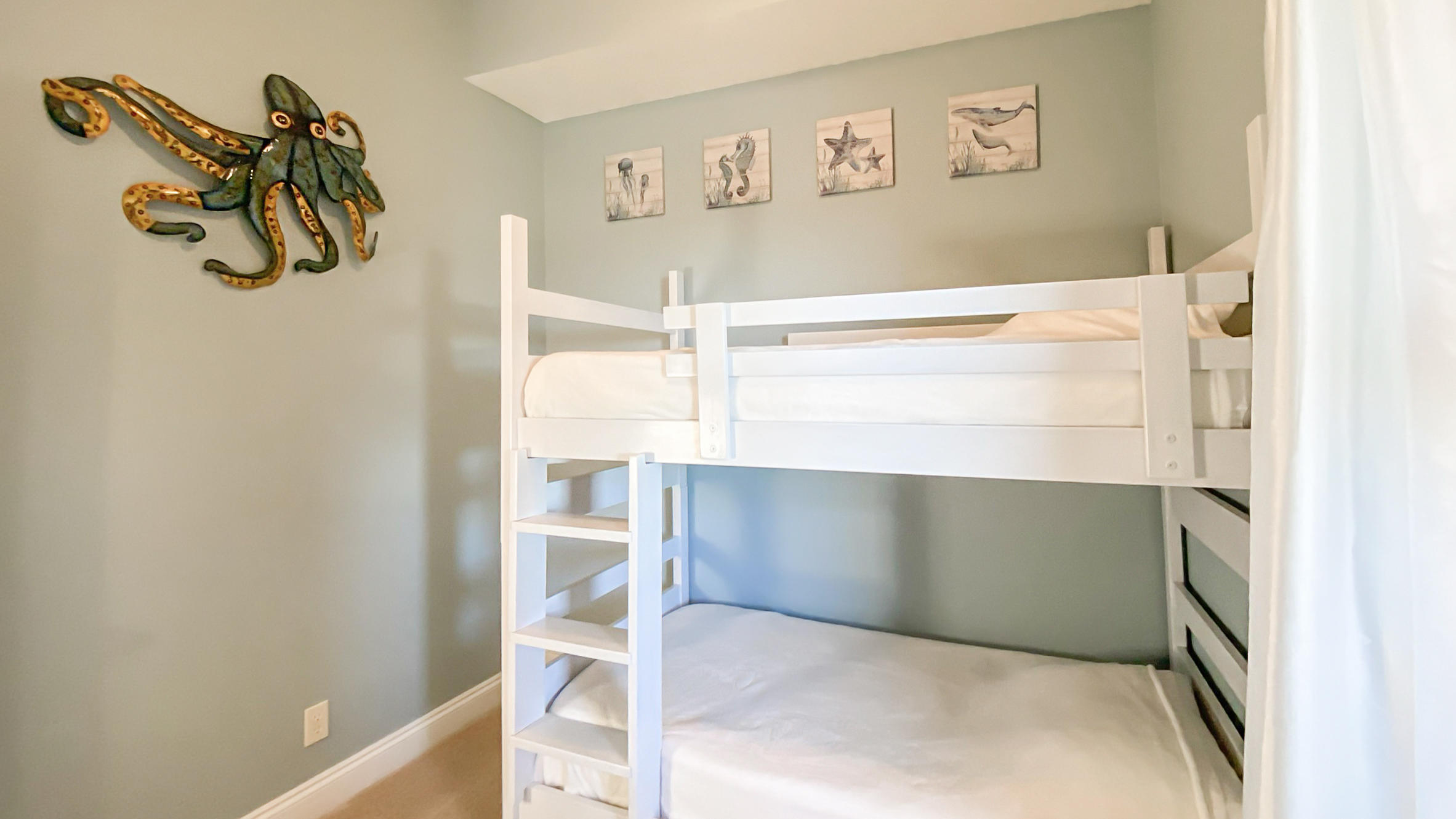 CALYPSO RESORT & TOWERS - Residential