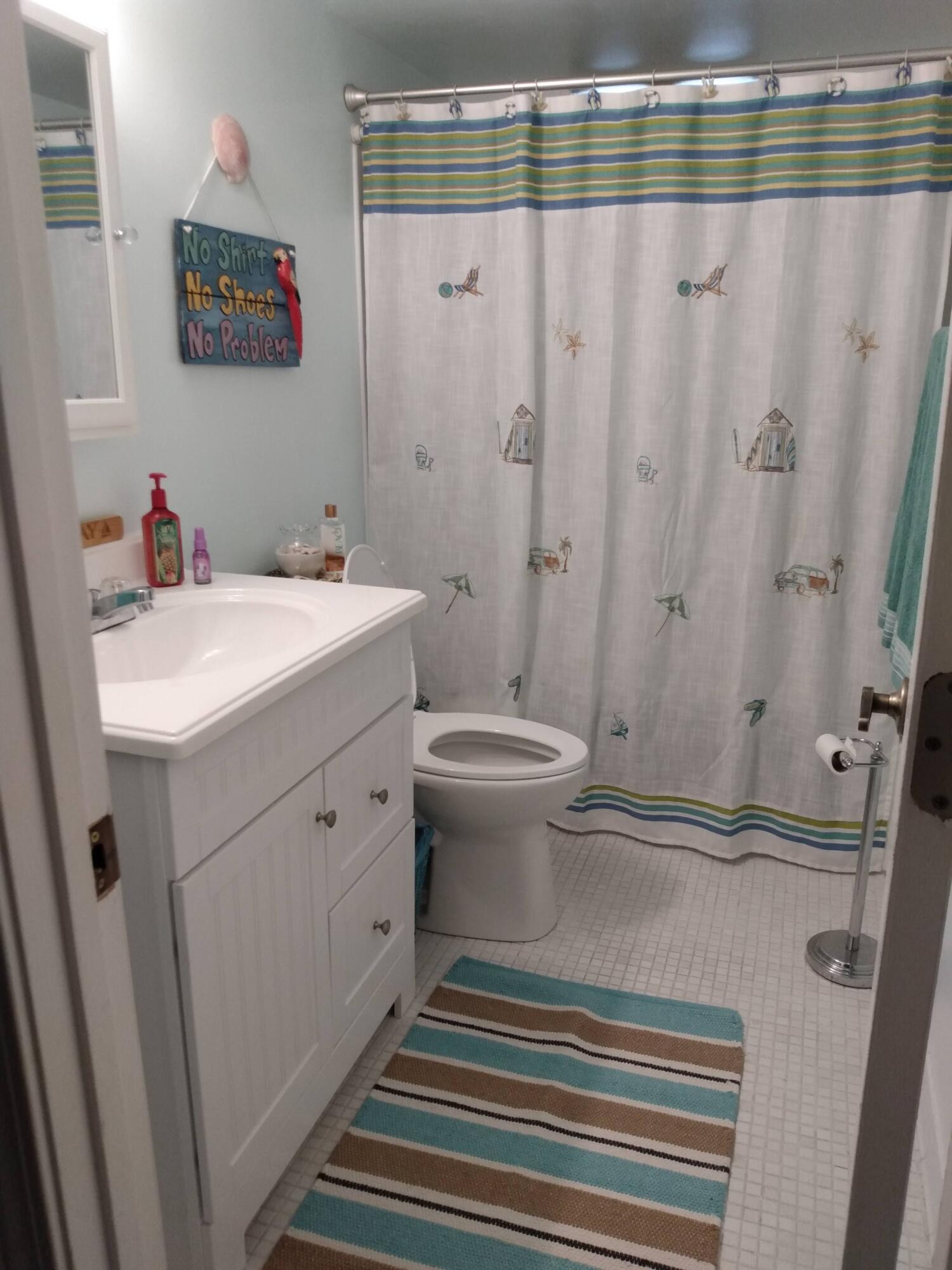 BREAKERS WEST - Residential