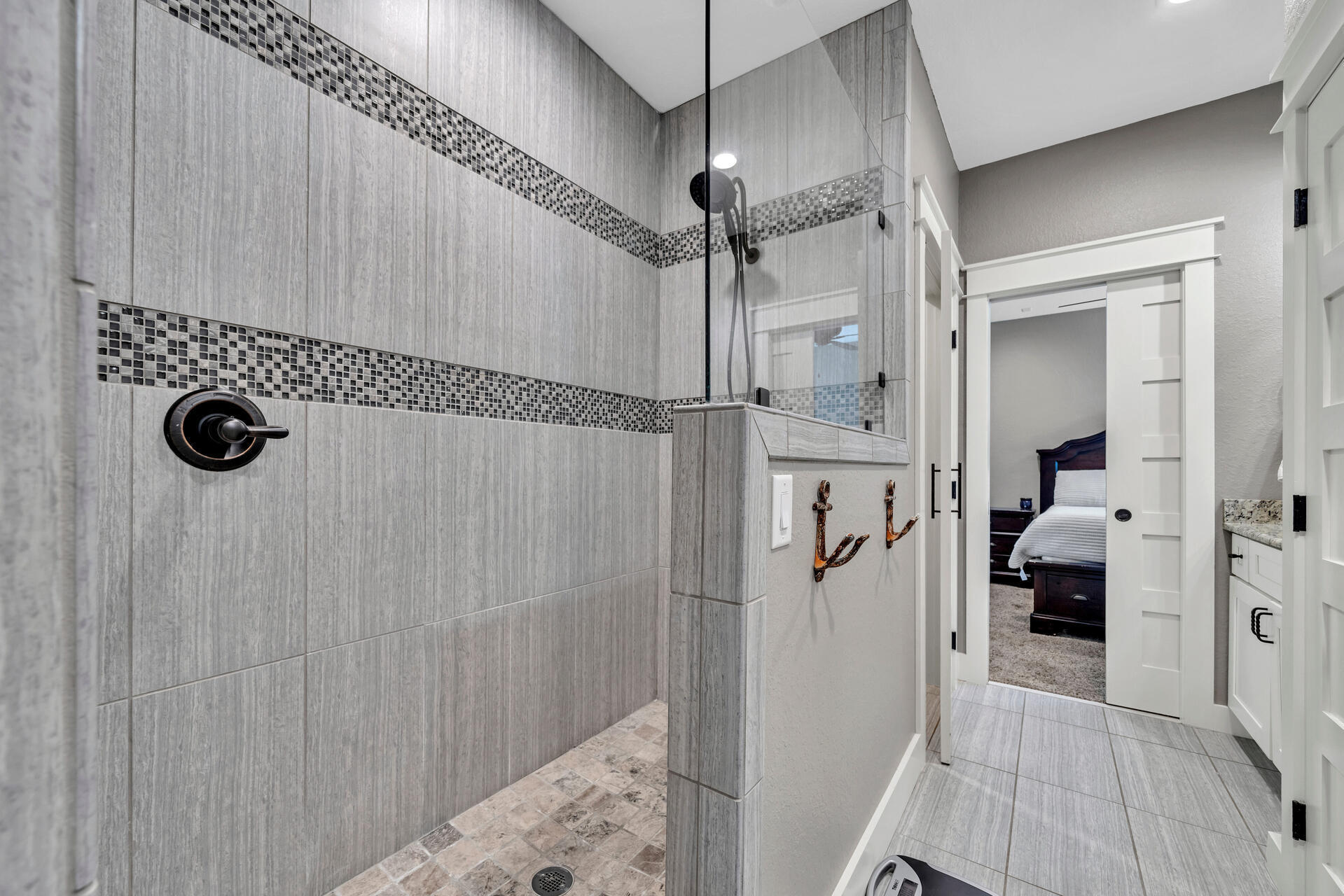 SACRED OAKS PH 1 - Residential
