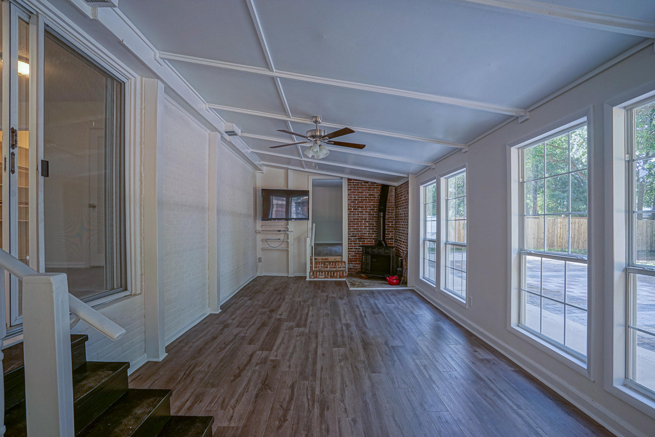 BAYOU POQUITO - Residential