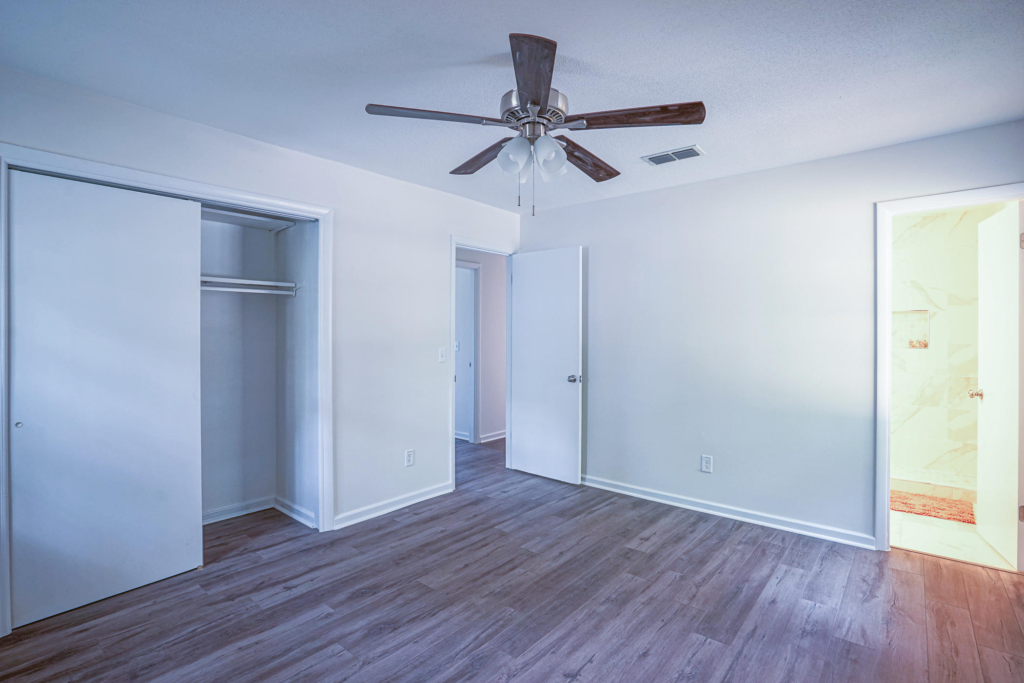 BAYOU POQUITO - Residential