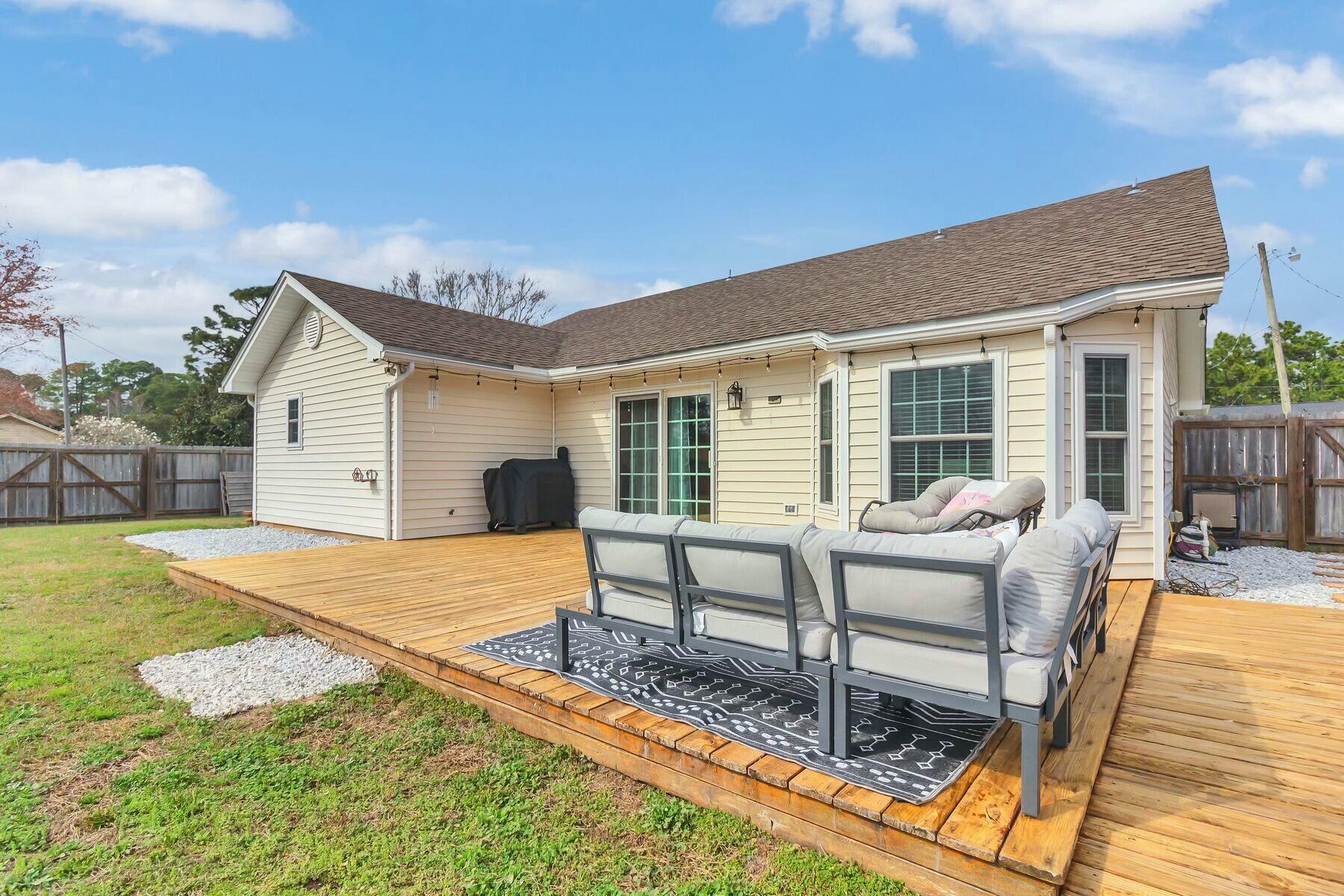 WYNNEHAVEN BEACH PATIO HOMES - Residential