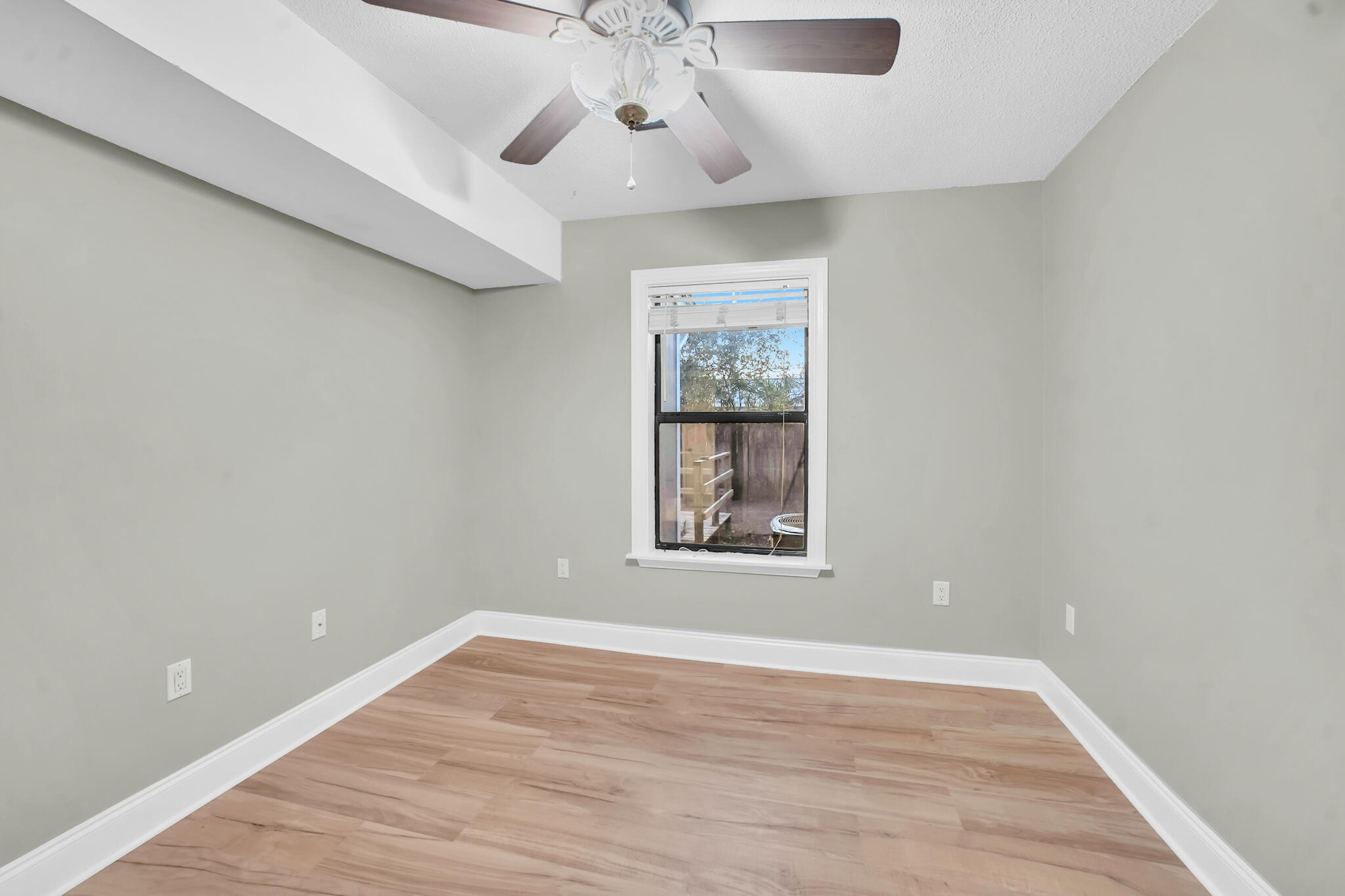 Meigs Add Niceville - Residential Lease