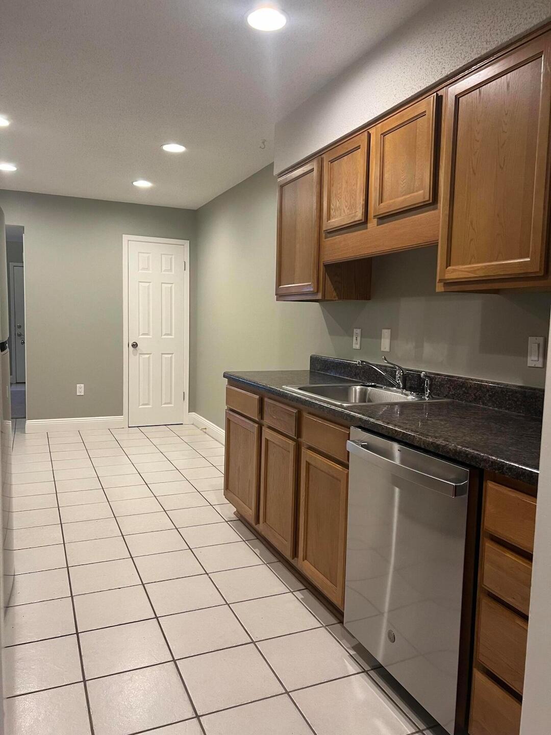 Meigs Add Niceville - Residential Lease