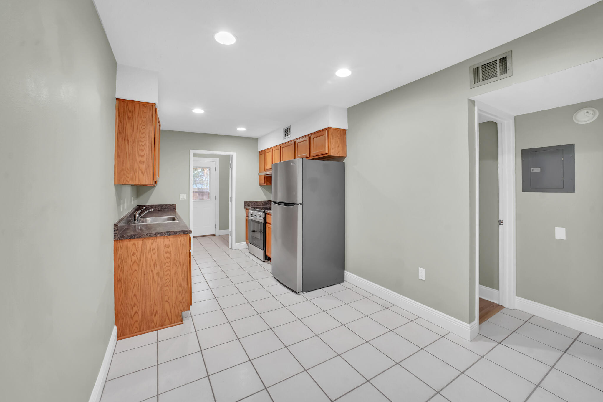 Meigs Add Niceville - Residential Lease