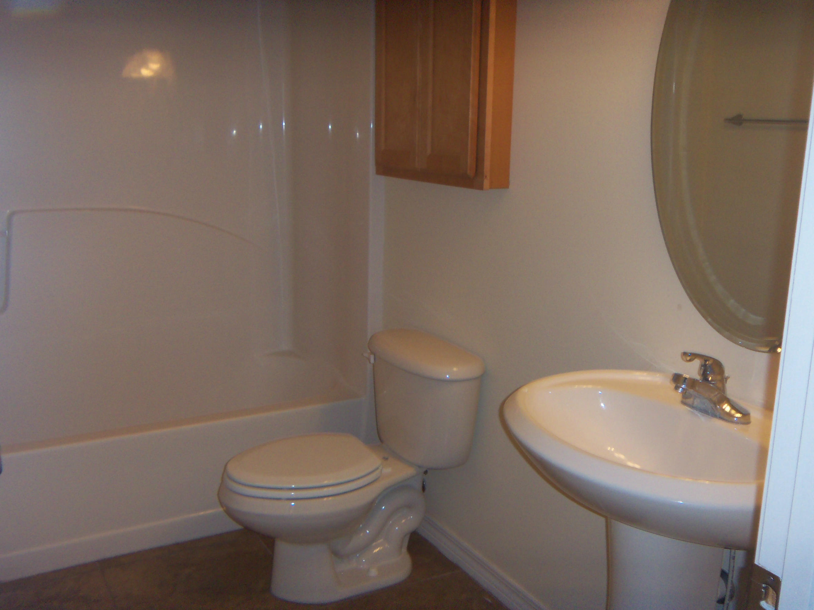 MERIDIAN SQUARE T/H - Residential Lease