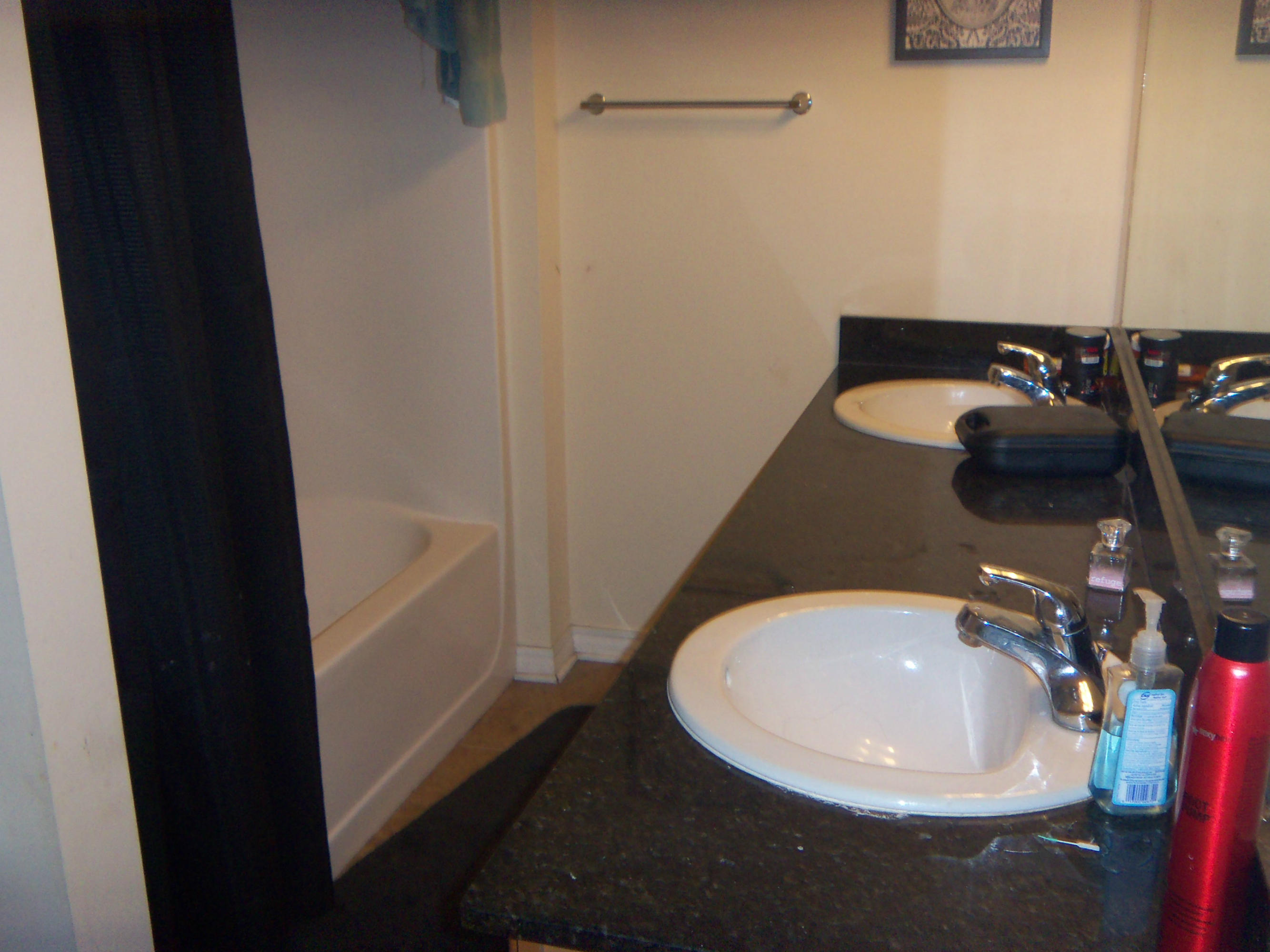 MERIDIAN SQUARE T/H - Residential Lease