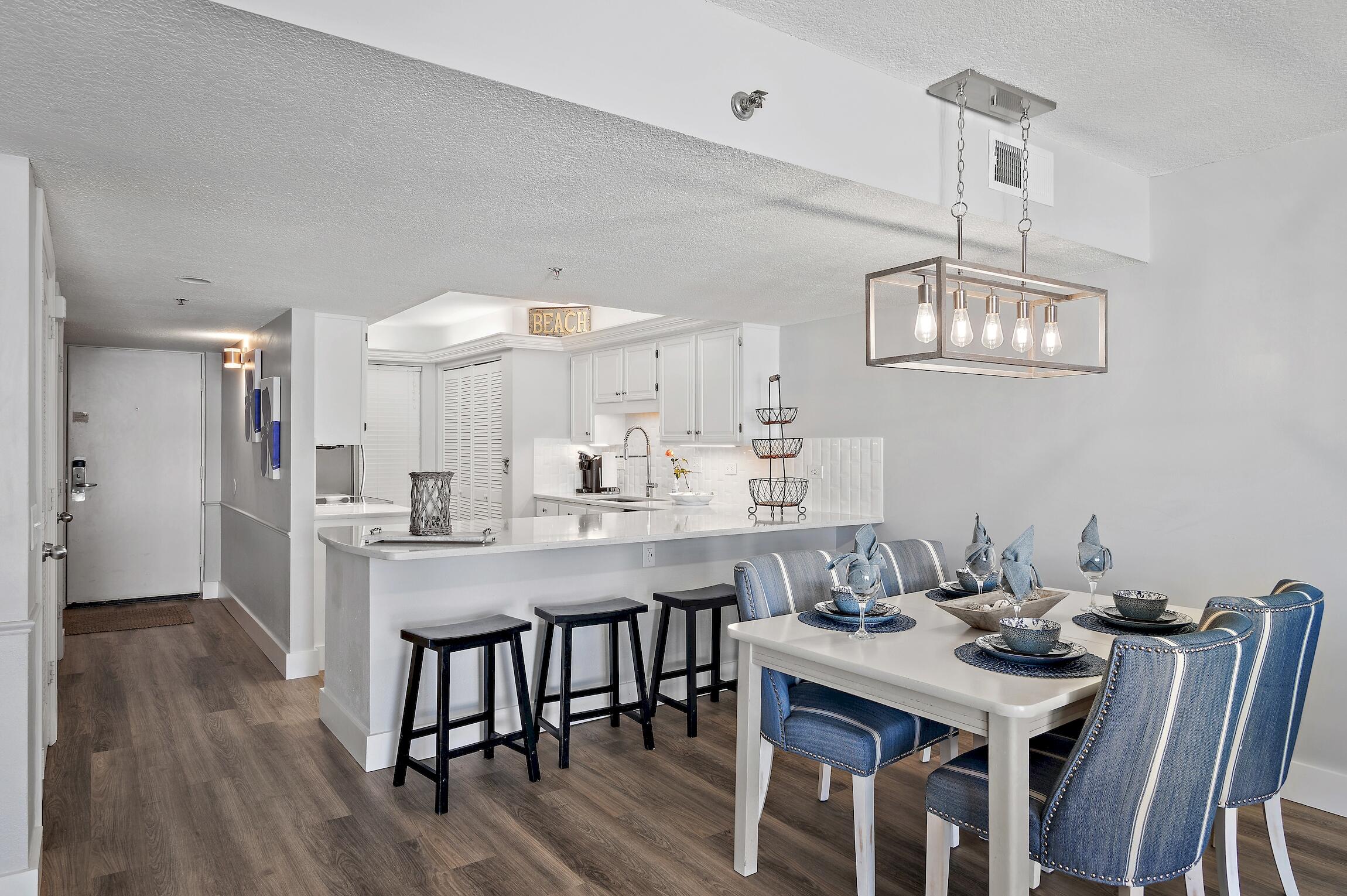 MAINSAIL CONDO PH 5 - Residential