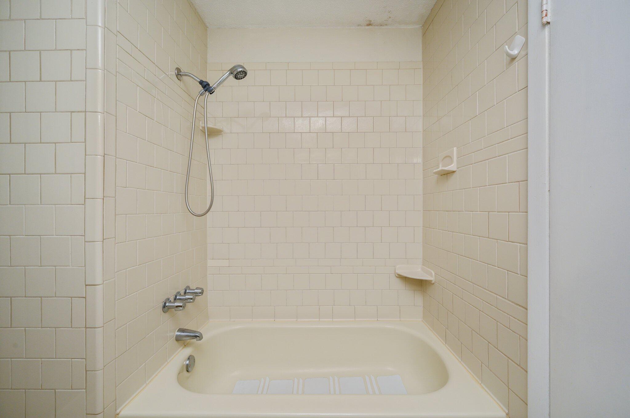 BAY RIDGE PARK - Residential