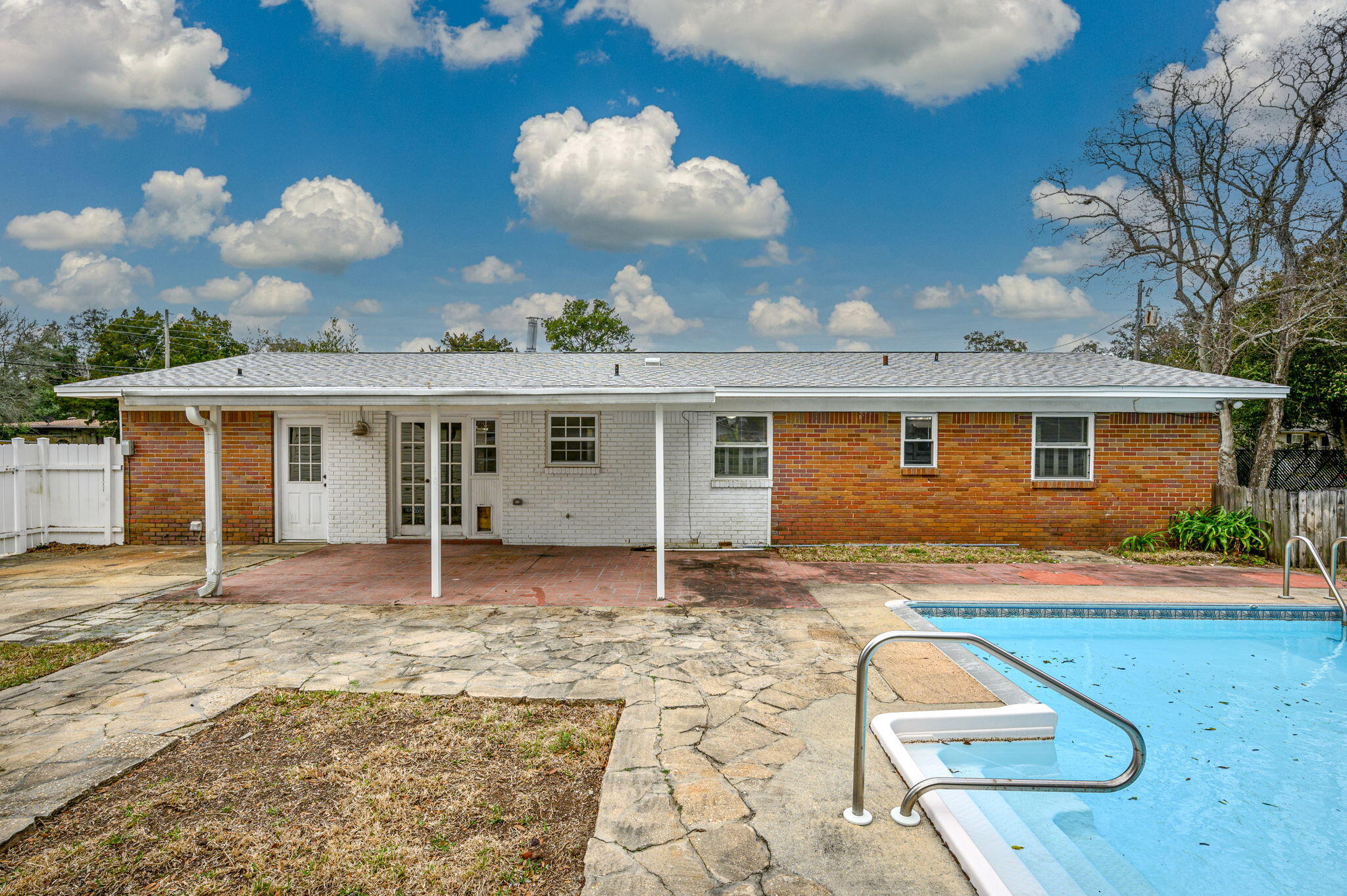 BAY RIDGE PARK - Residential