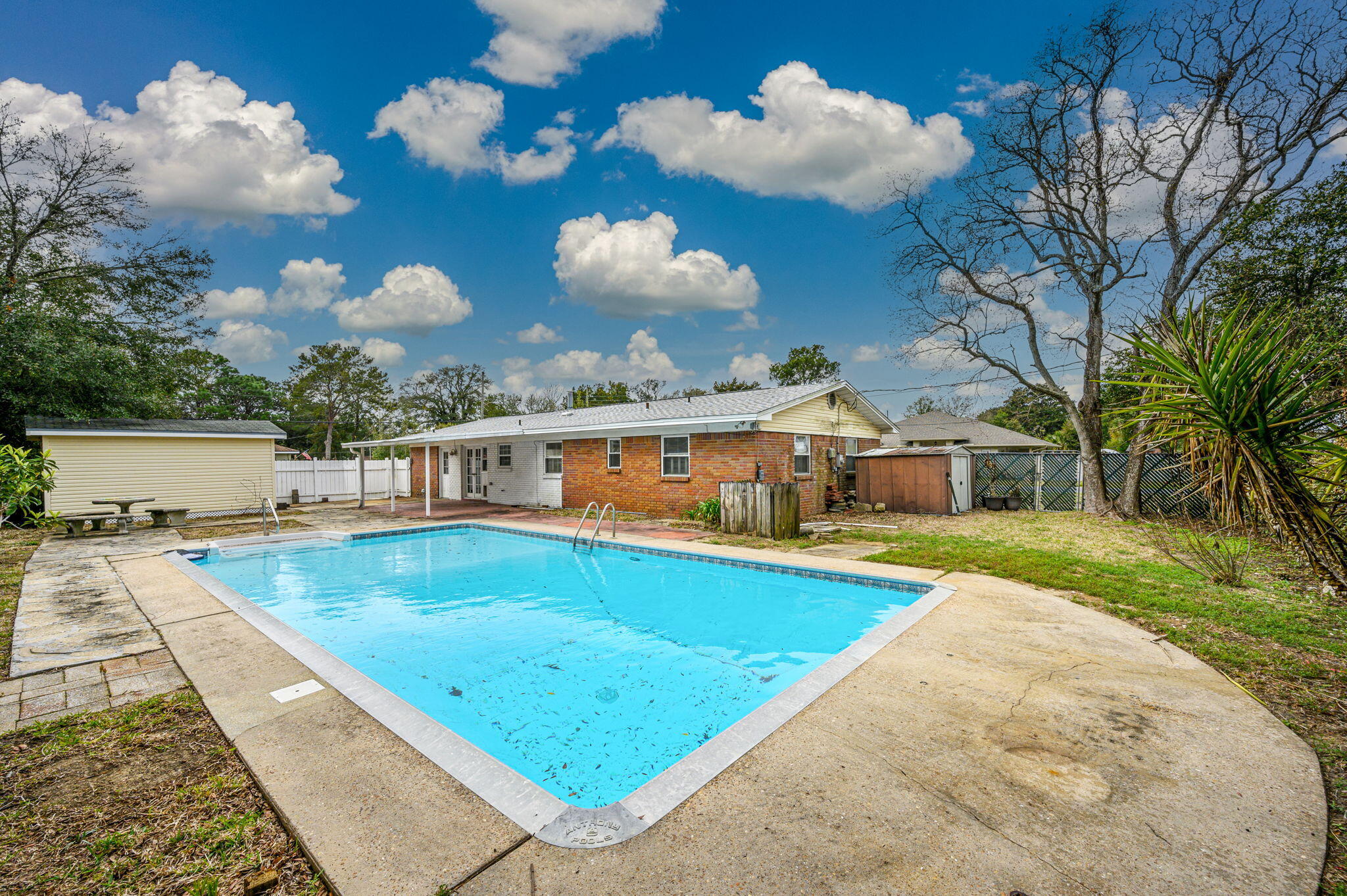 BAY RIDGE PARK - Residential