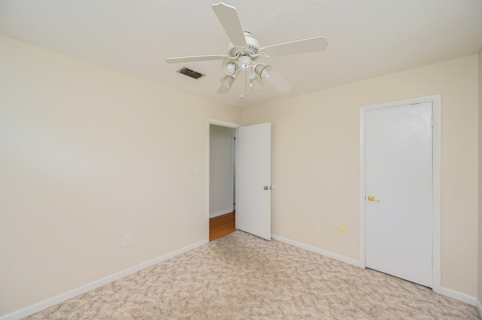 BAY RIDGE PARK - Residential