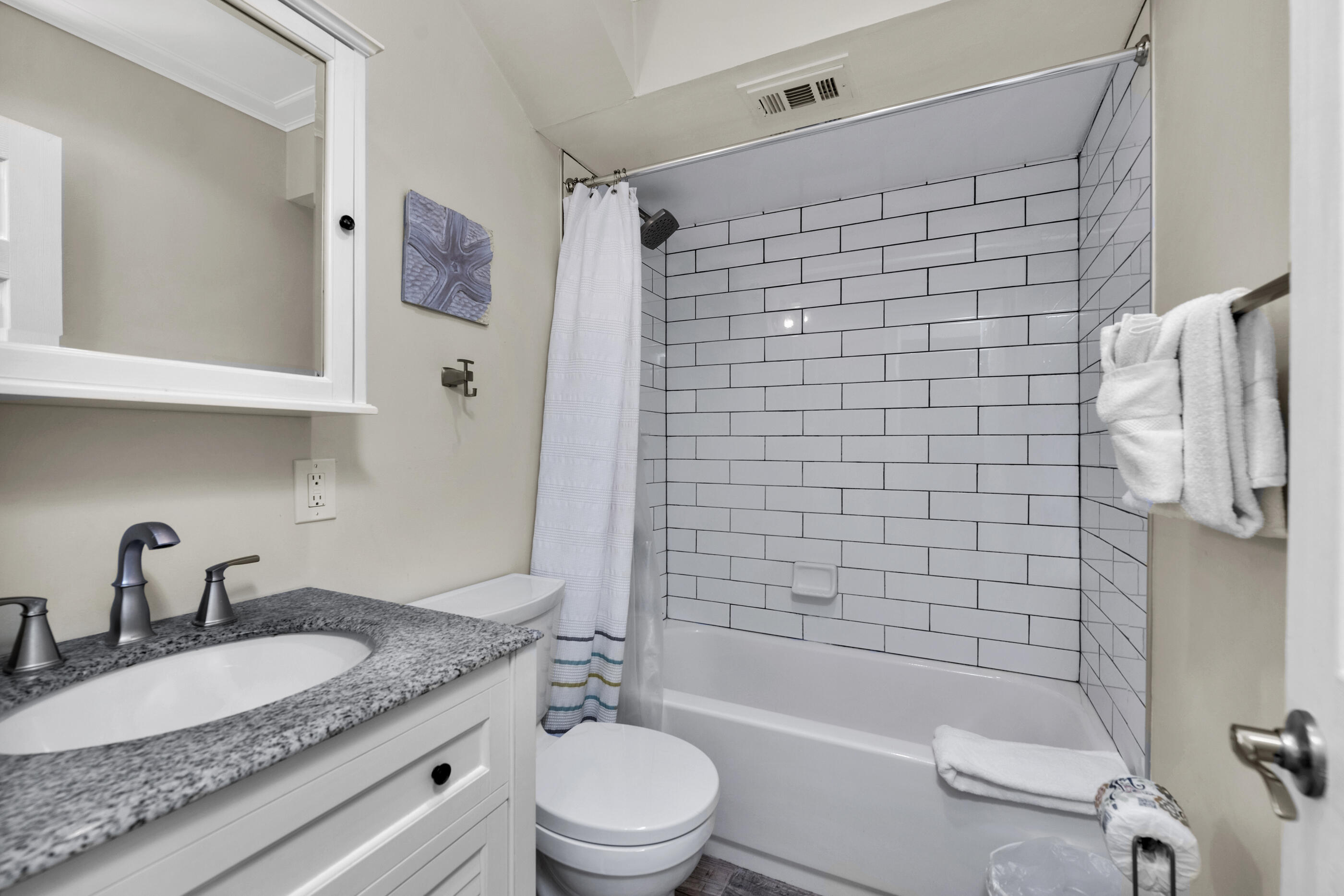 SEASCAPE CONDO GARDEN VILLA - Residential