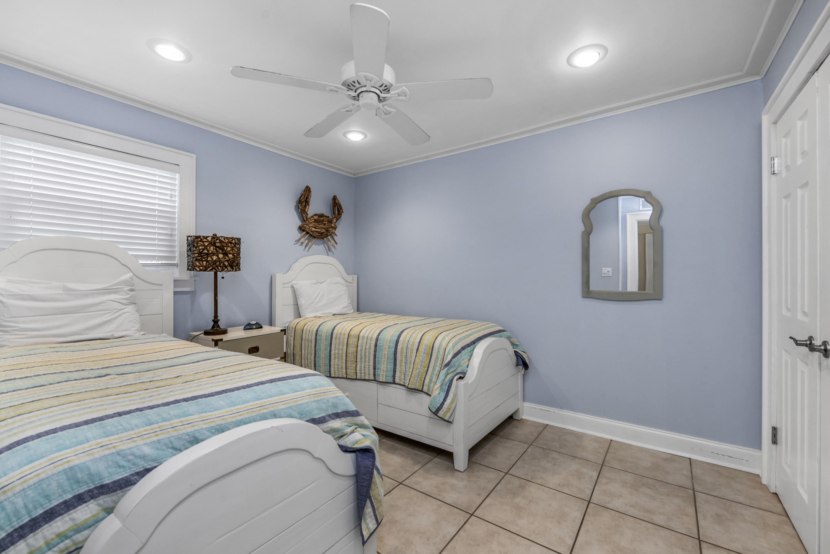 SEASCAPE CONDO GARDEN VILLA - Residential