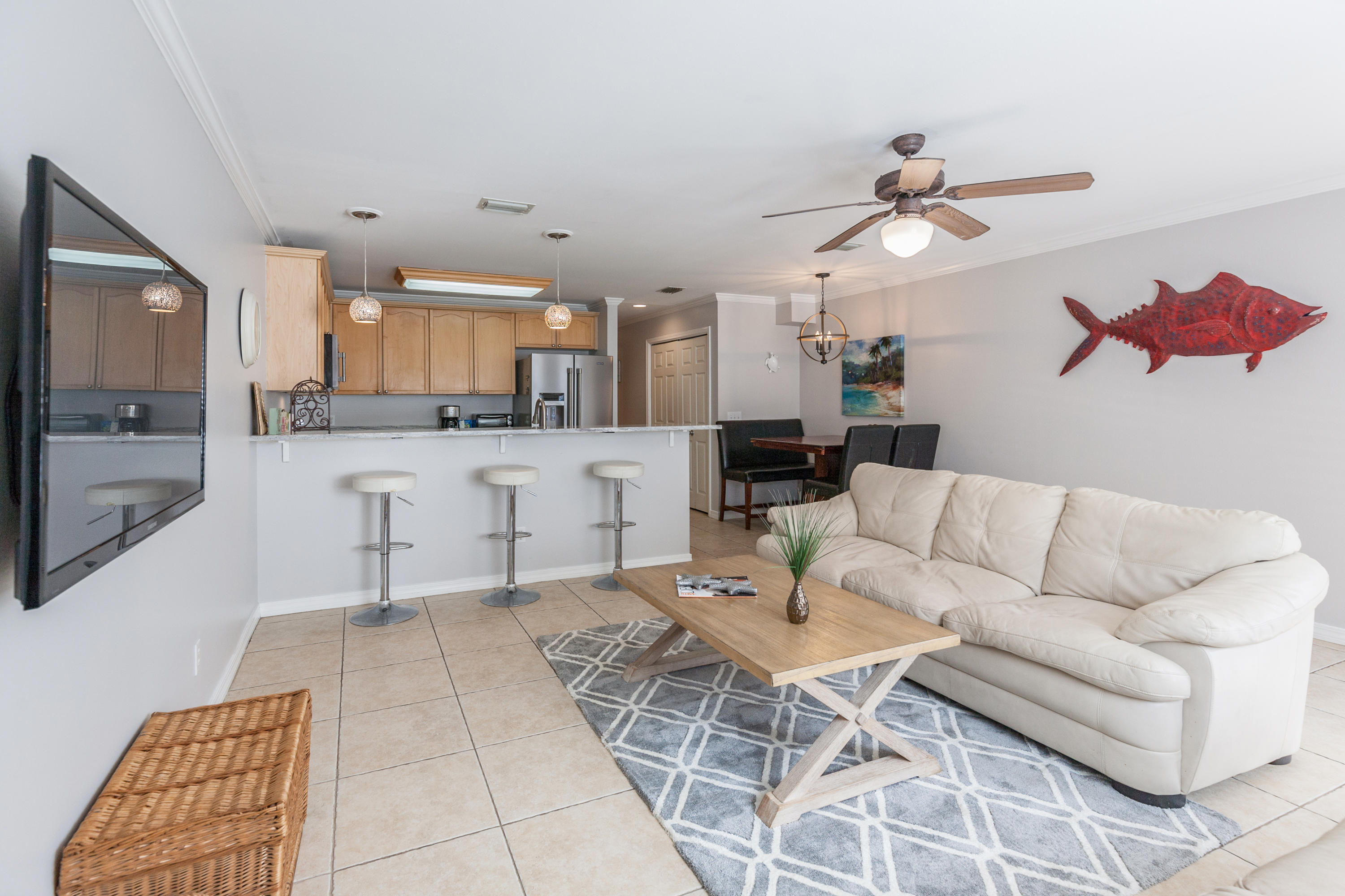 ROYAL SEAESTA - Residential