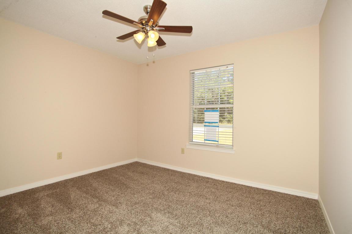 METES & BOUNDS - Residential Lease