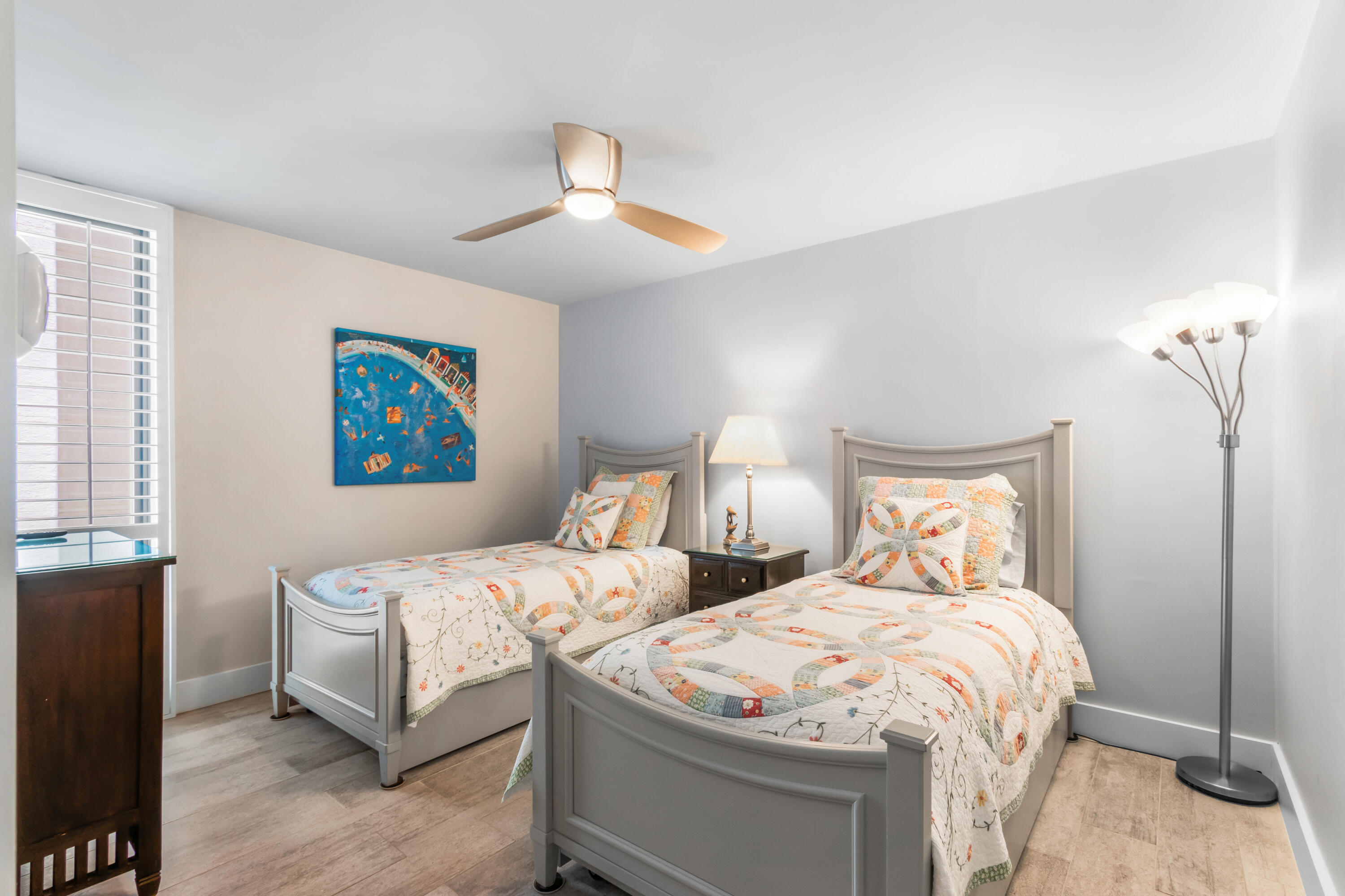 Emerald Towers Condominiums - Residential