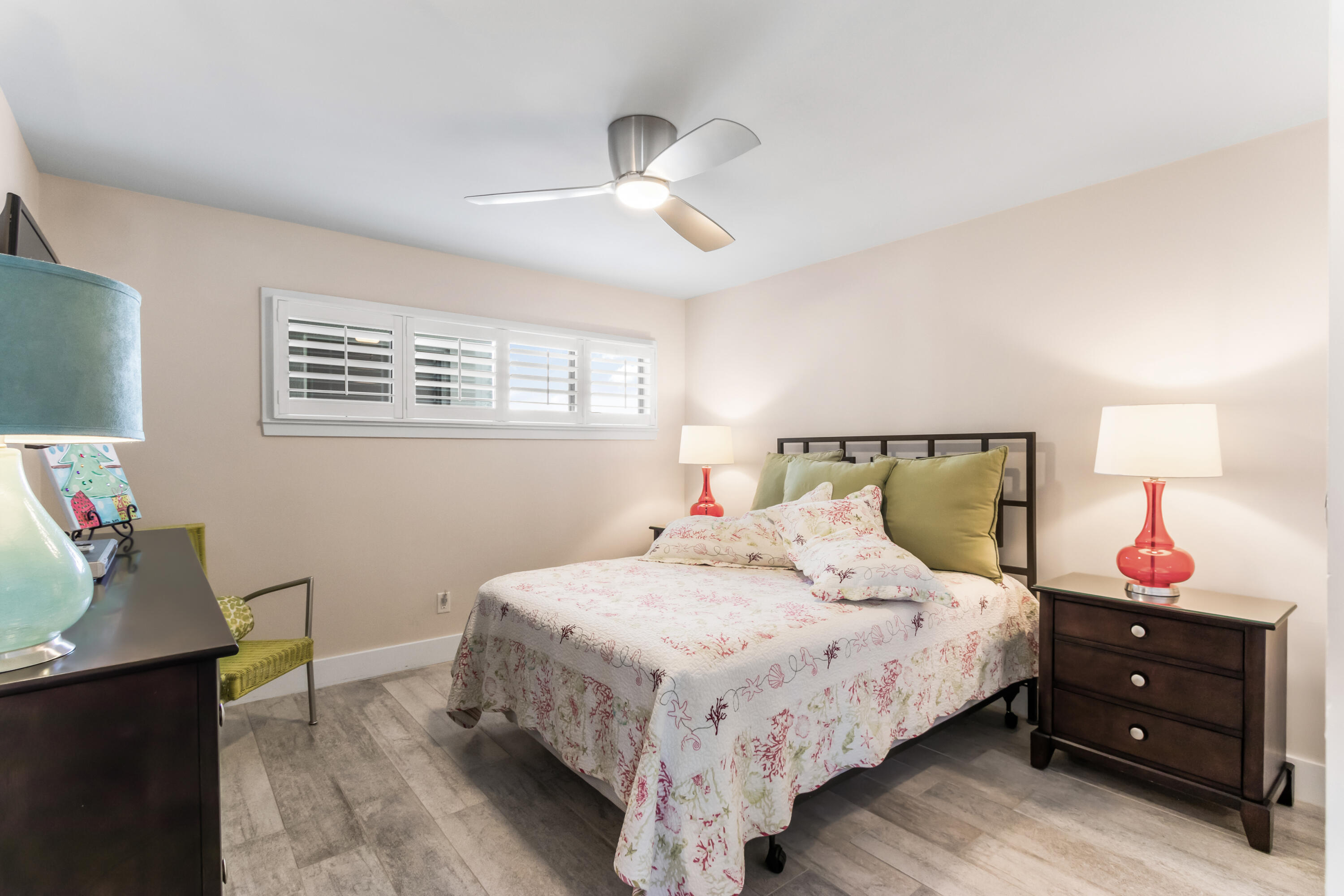 Emerald Towers Condominiums - Residential