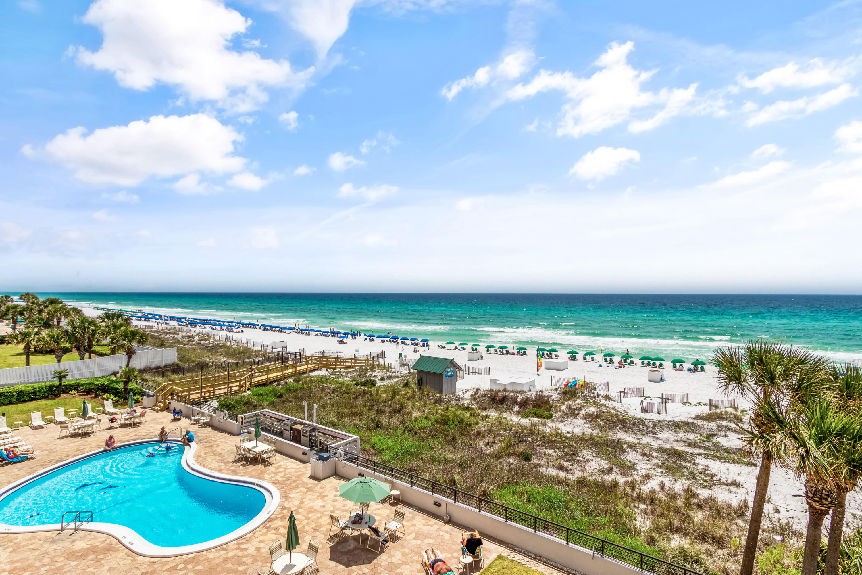 Emerald Towers Condominiums - Residential