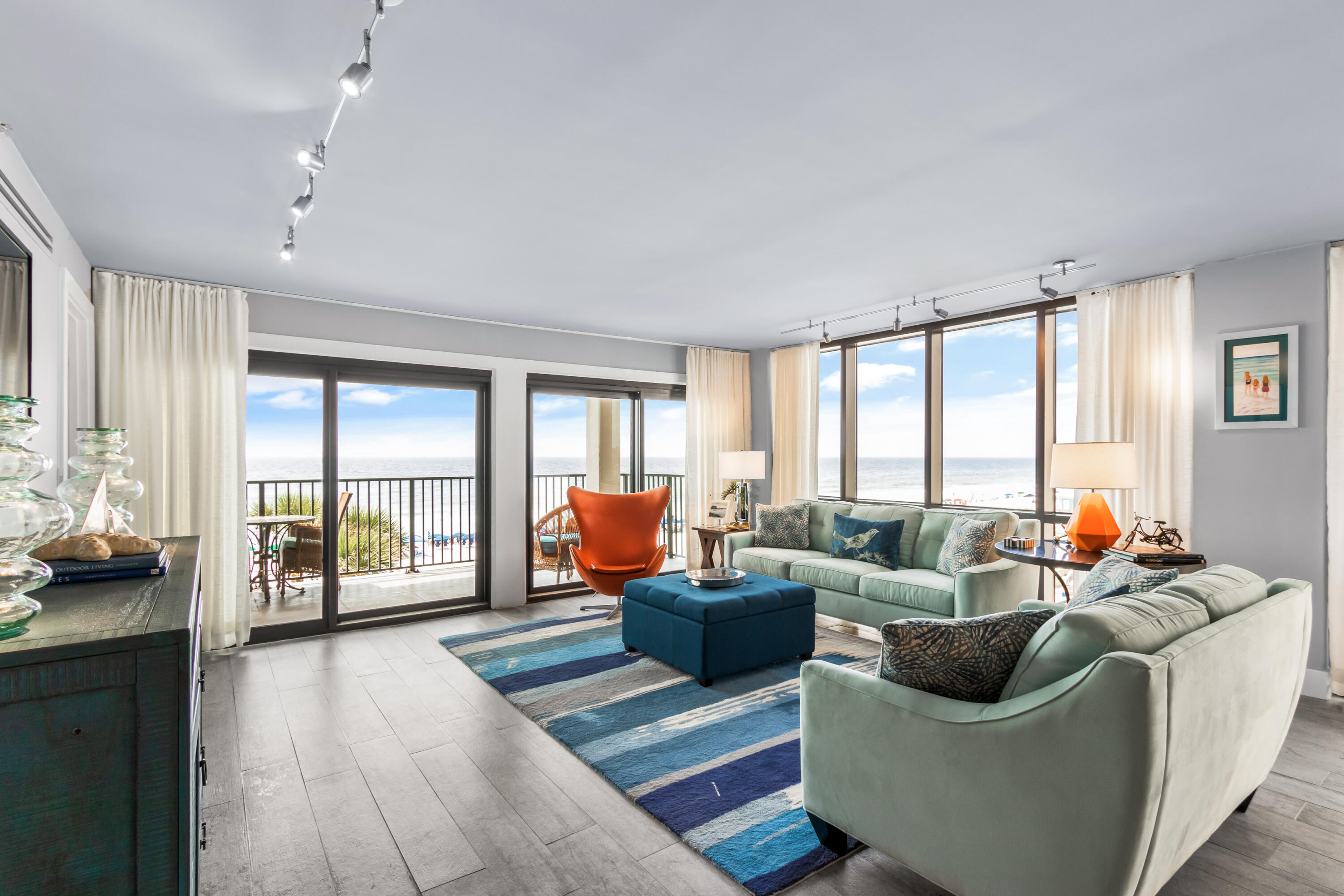 Emerald Towers Condominiums - Residential