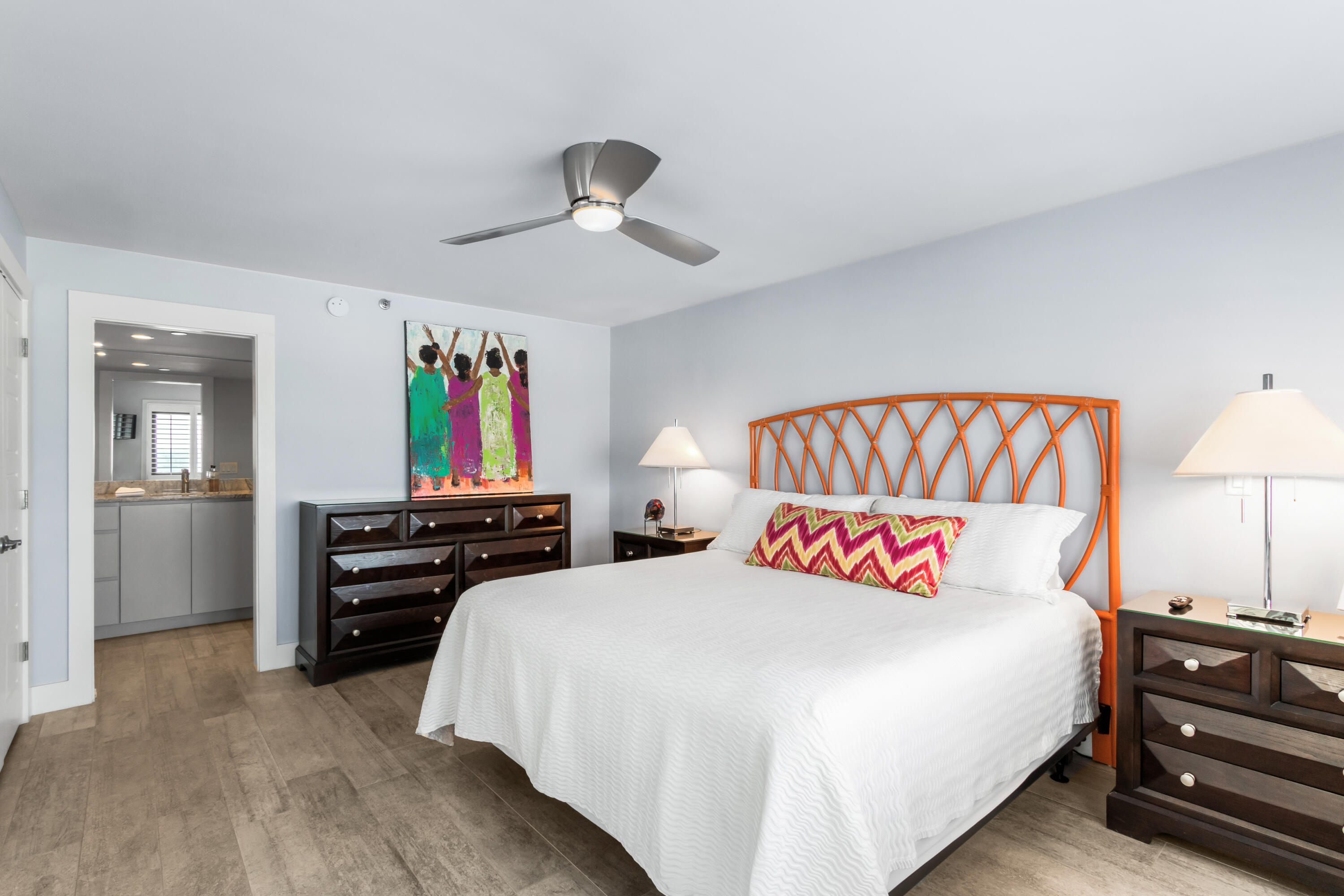 Emerald Towers Condominiums - Residential