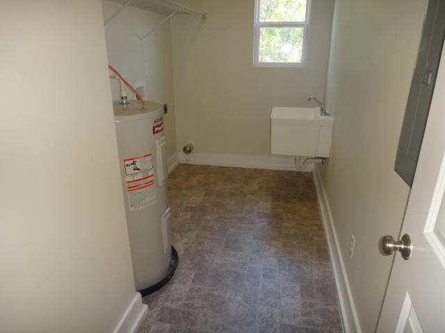 BAY SHADOW ESTATES - Residential