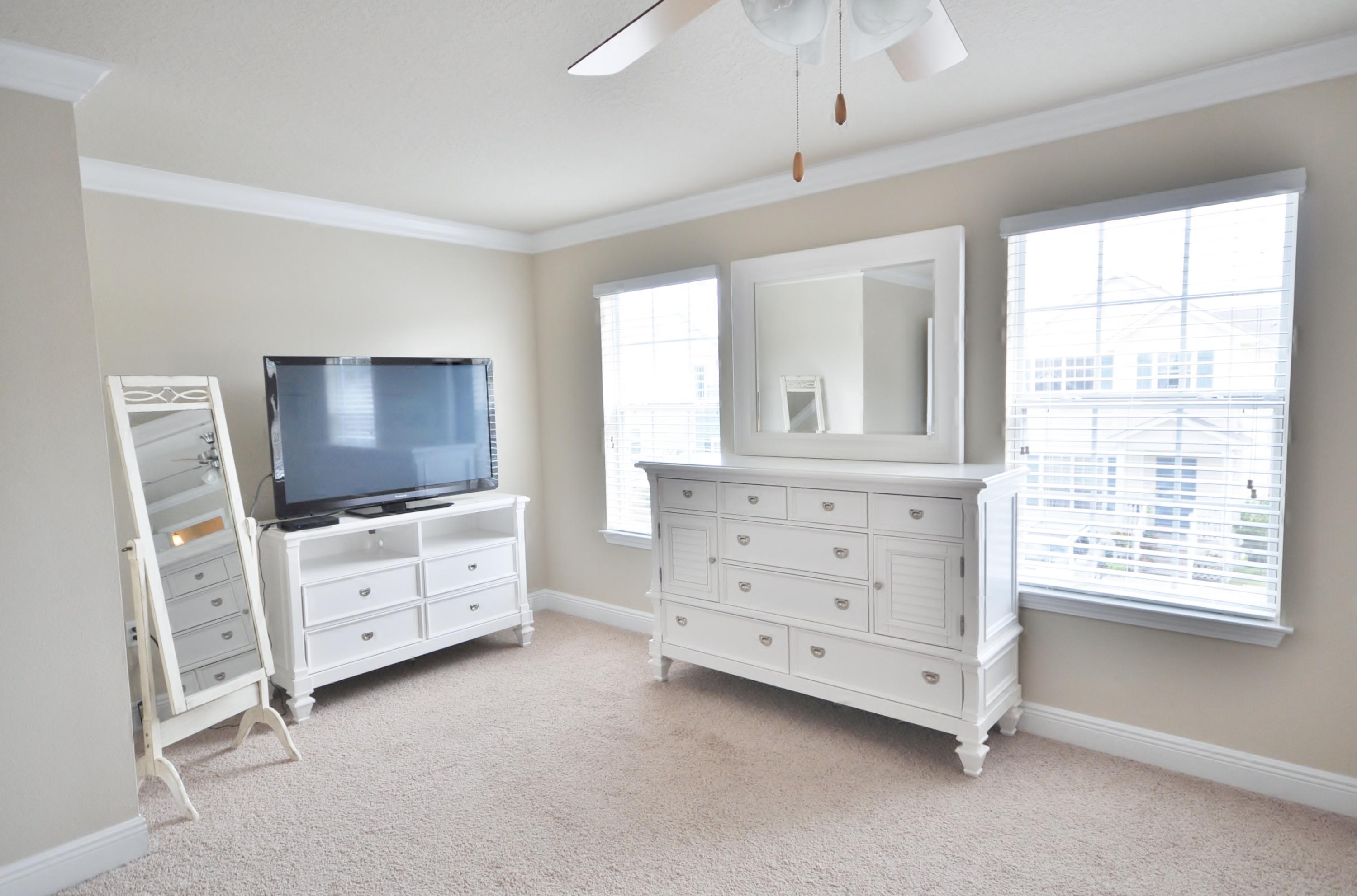 SANTA ROSA GOLF VILLAS - Residential Lease
