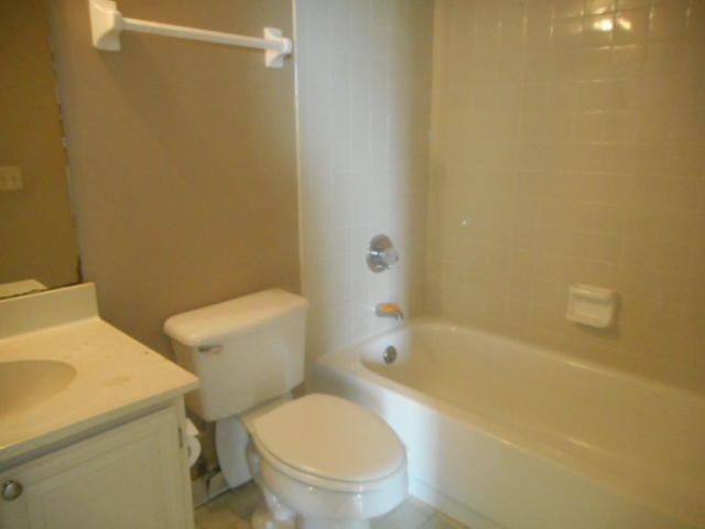 MAINSAIL CONDO PH 3 - Residential