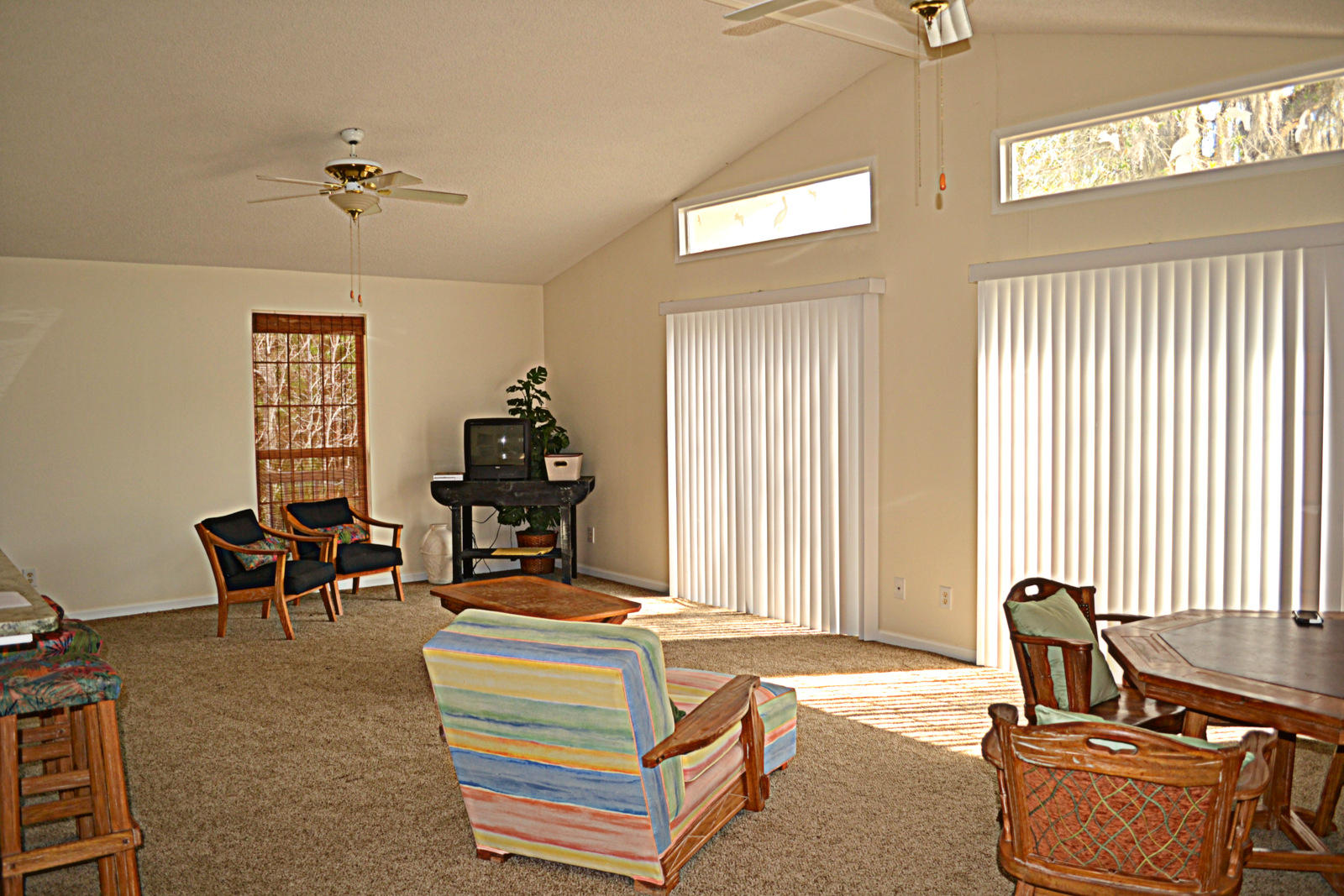 JOLLY BAY ACRES - Residential