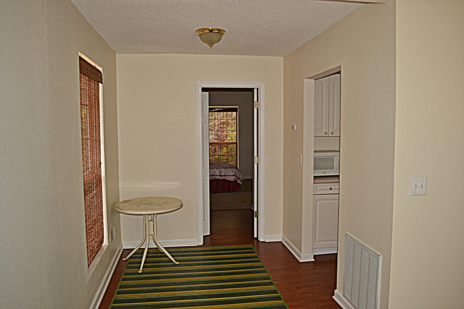 JOLLY BAY ACRES - Residential