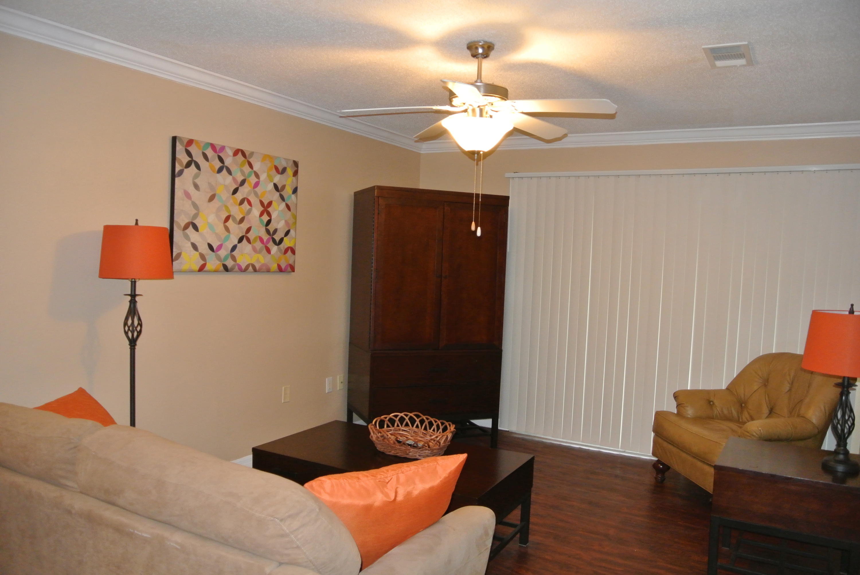 FLORIDA CLUB - Residential Lease