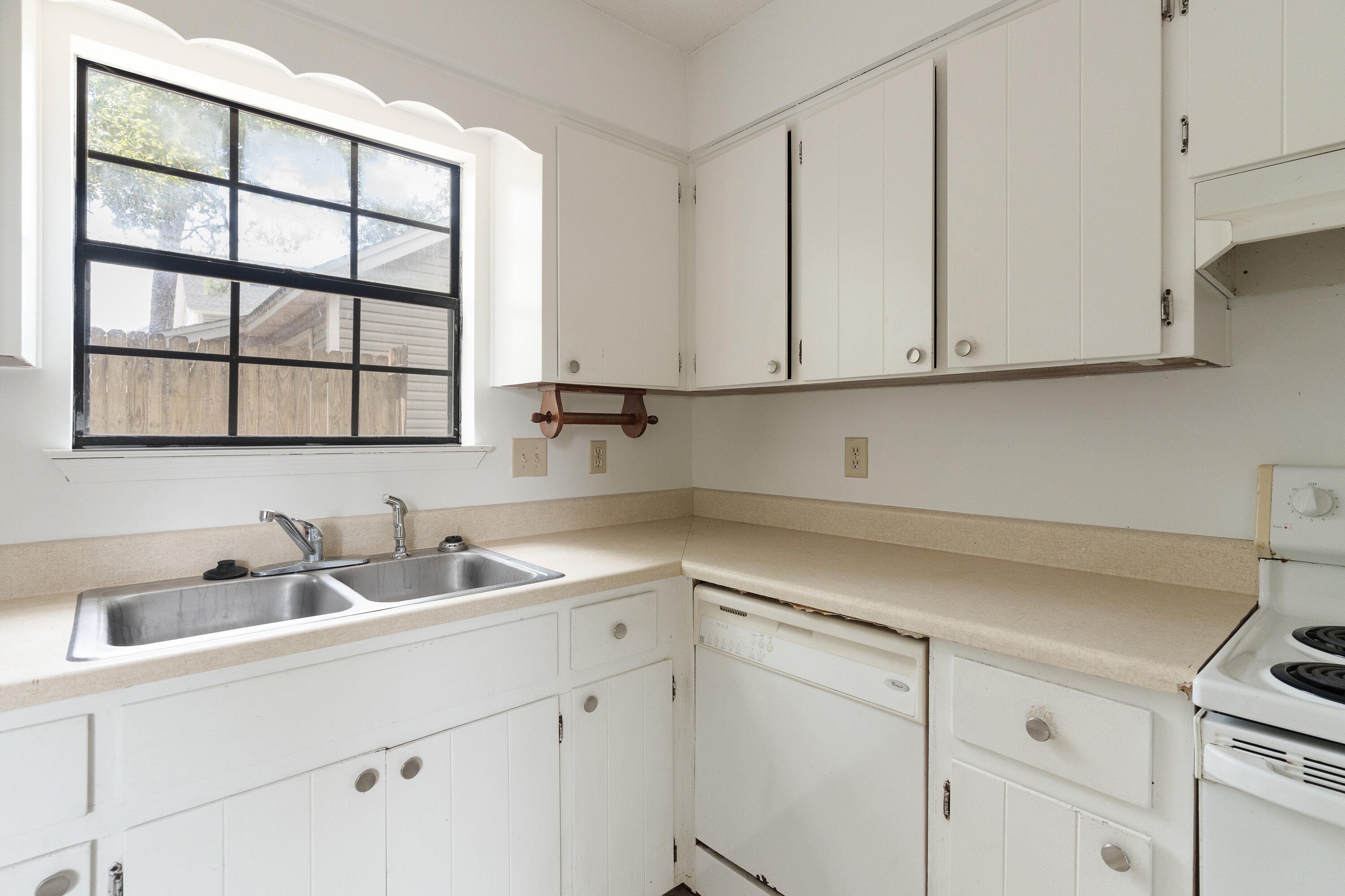 CANDLEWOOD VILLAGE - Residential