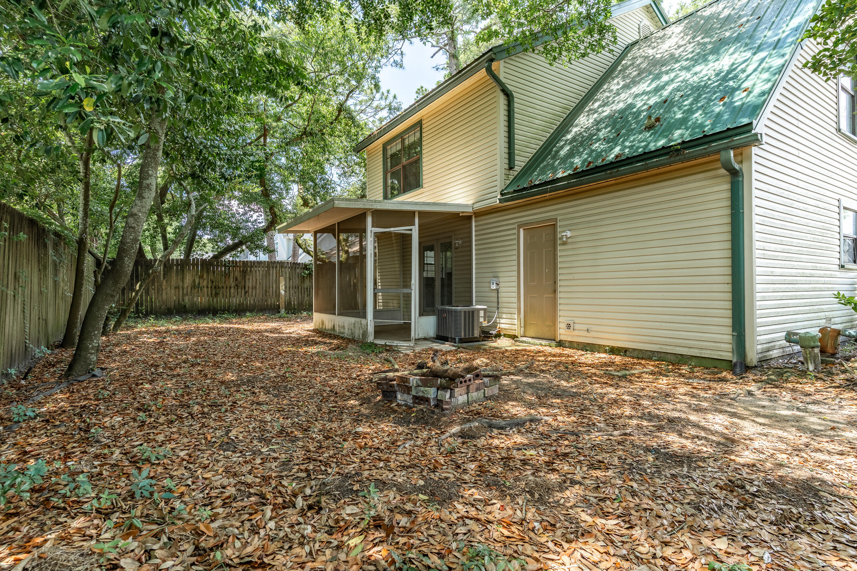 CANDLEWOOD VILLAGE - Residential