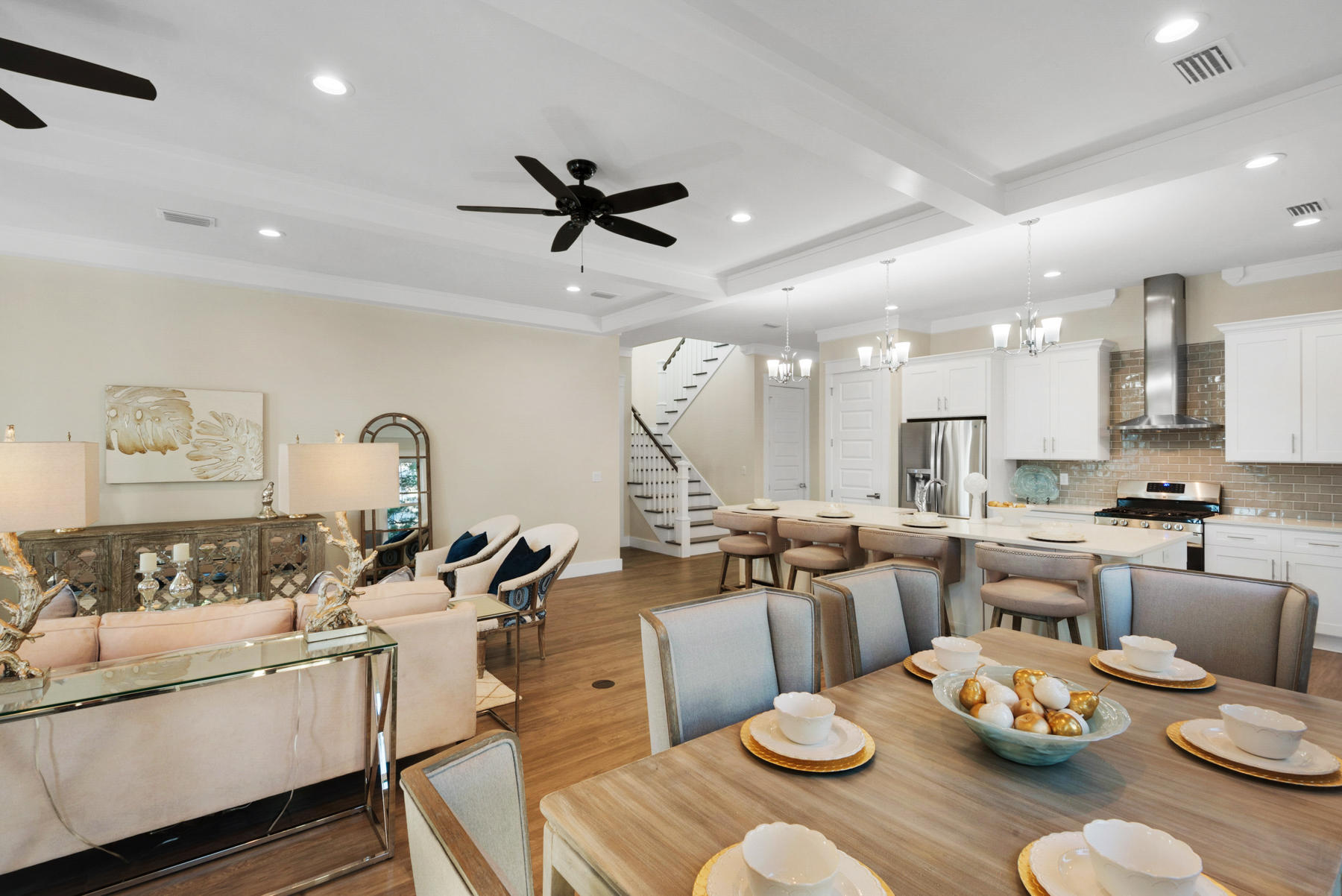 HIGHLAND PARKS - Residential