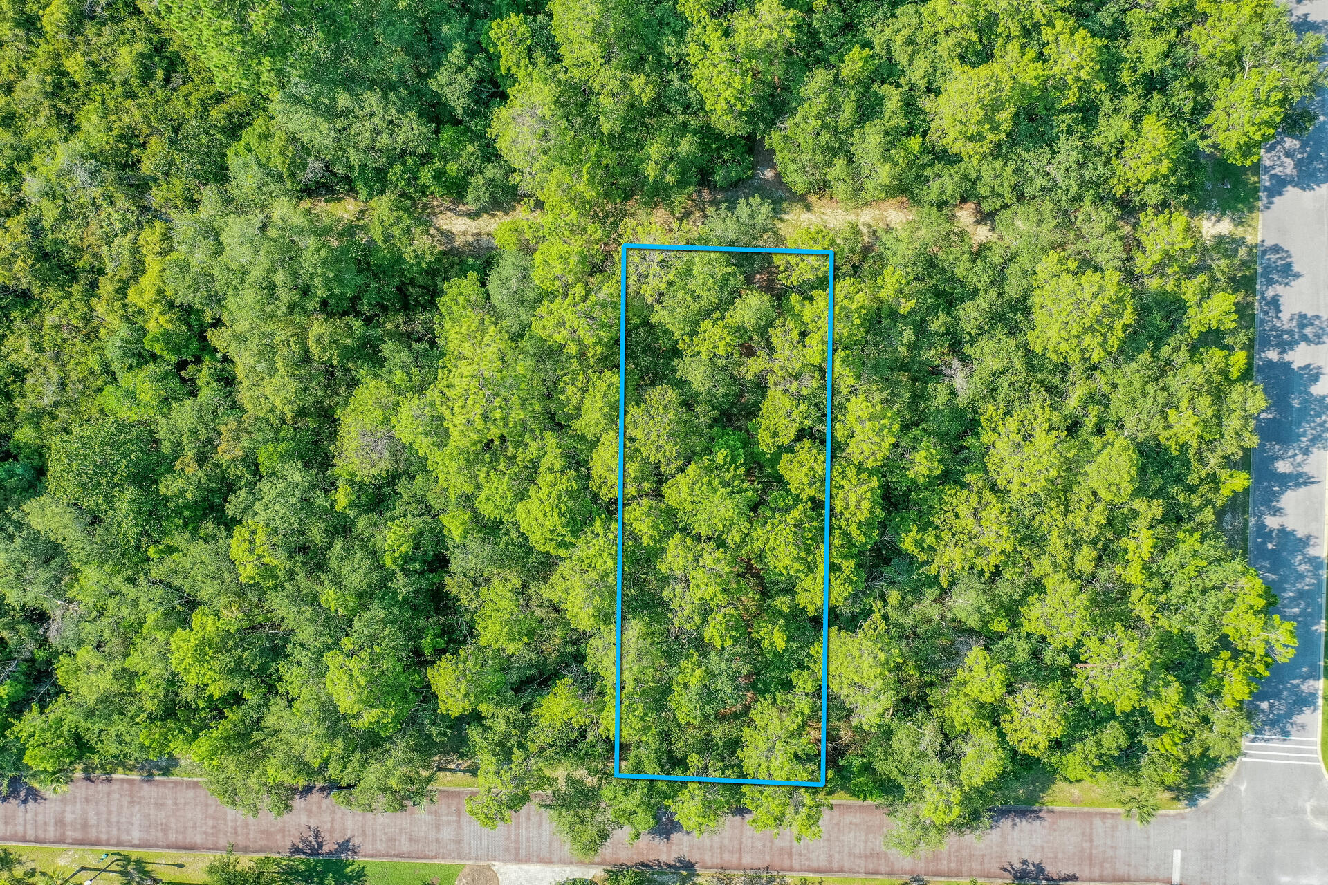 GRAYTON BAYOU - Land