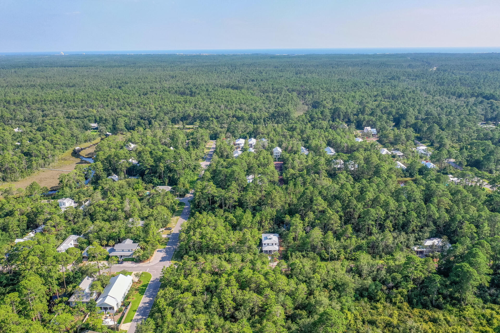 GRAYTON BAYOU - Land