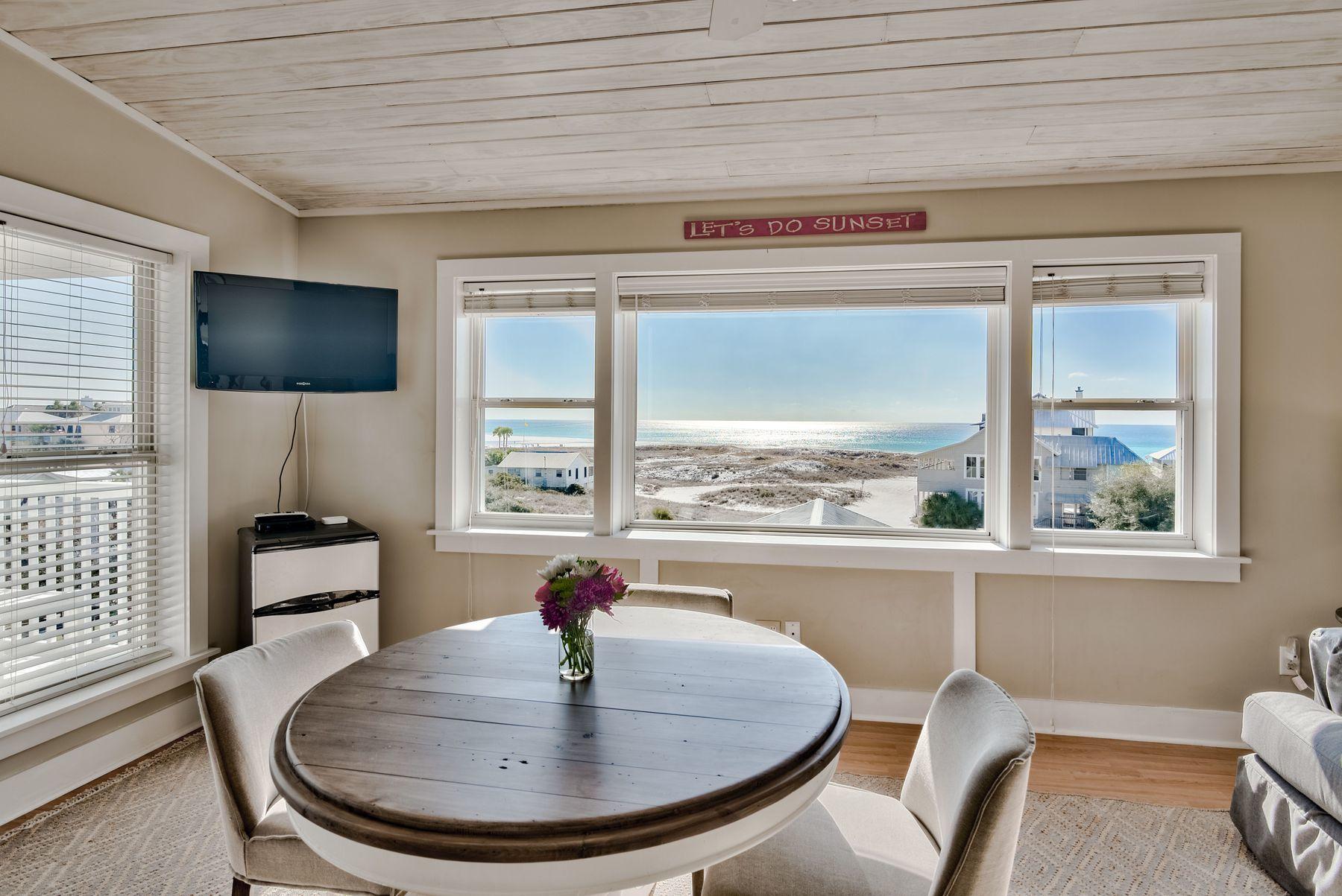 GRAYTON BEACH - Residential