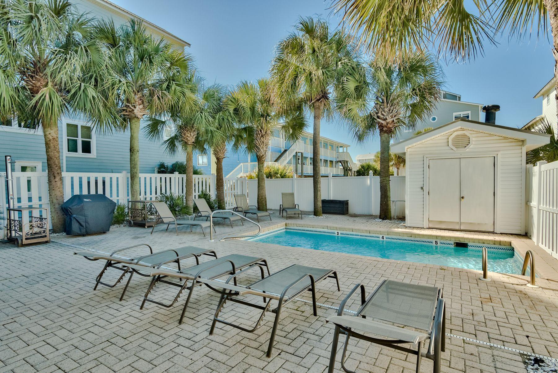 GRAYTON BEACH - Residential
