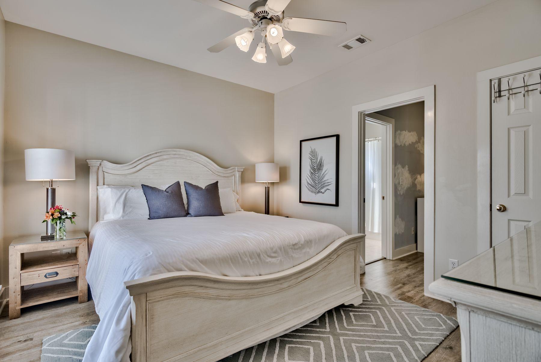 GRAYTON BEACH - Residential