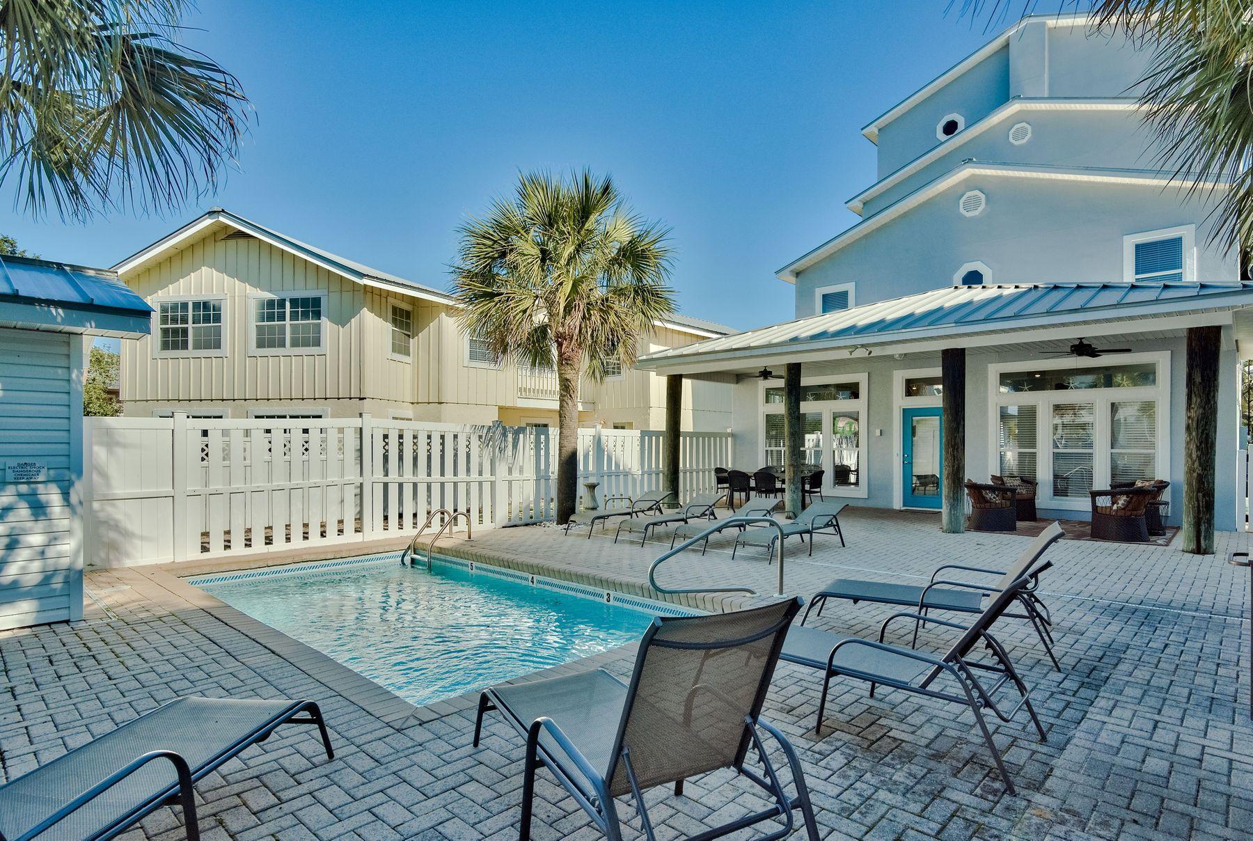 GRAYTON BEACH - Residential