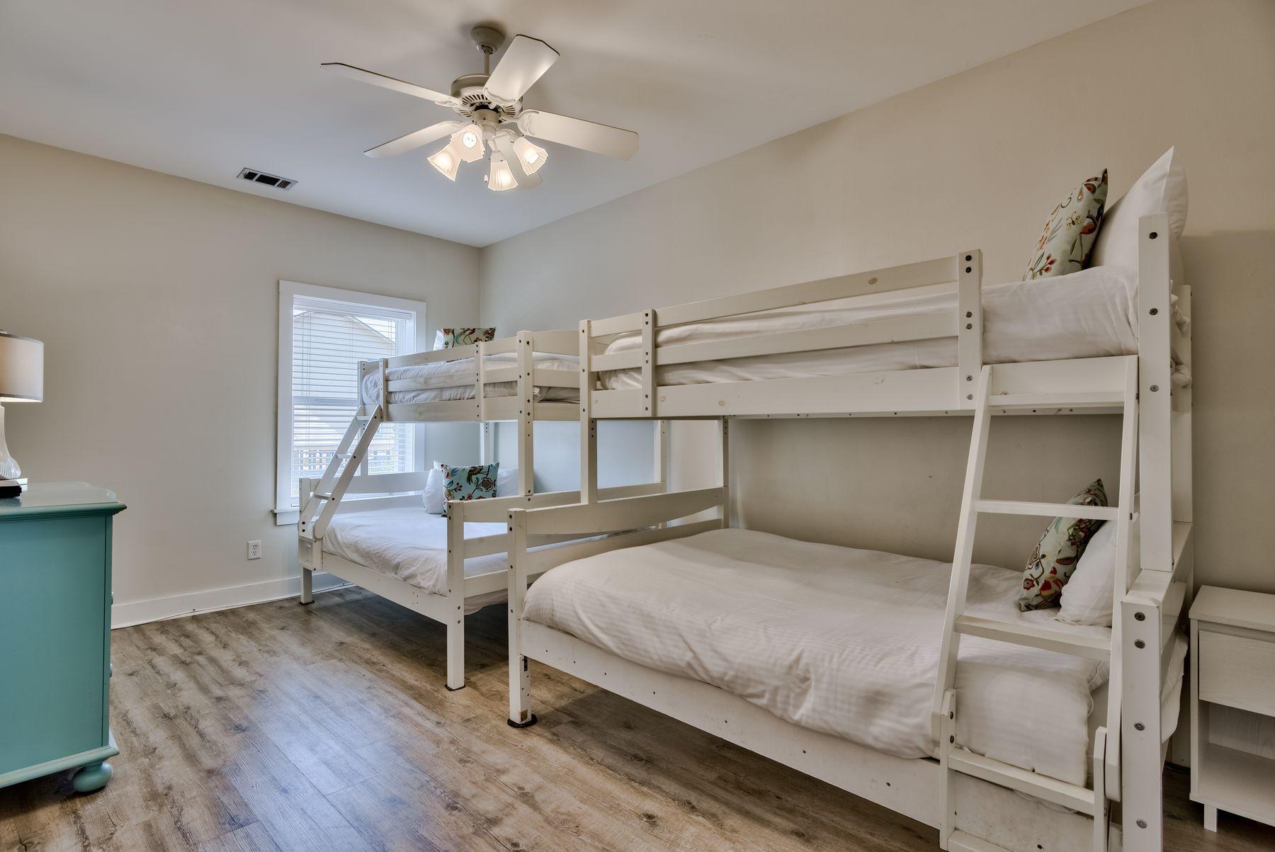GRAYTON BEACH - Residential