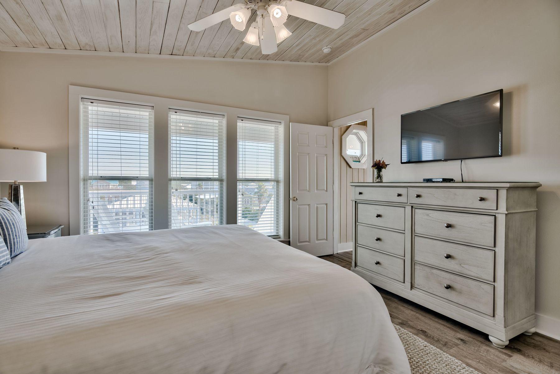 GRAYTON BEACH - Residential