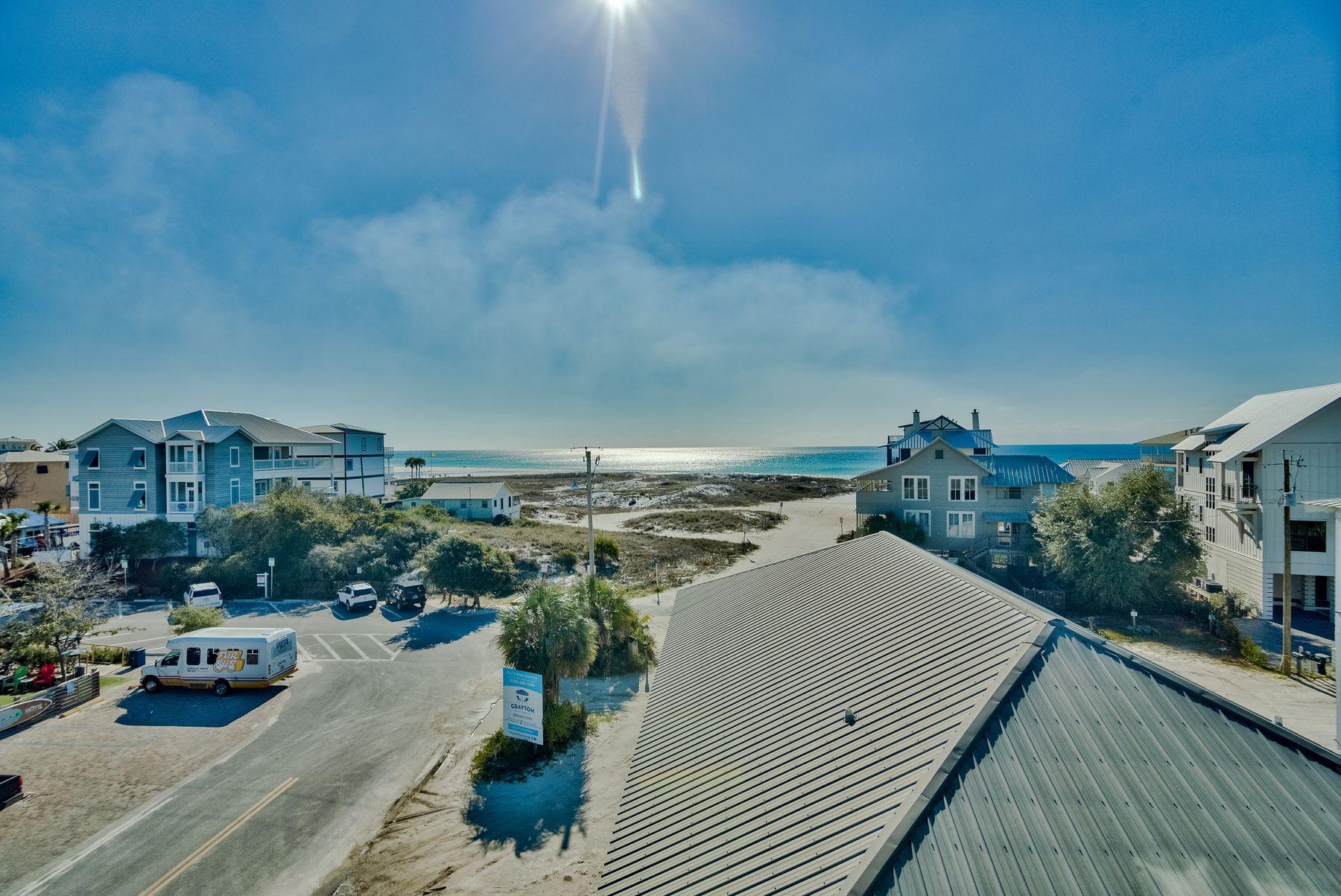 GRAYTON BEACH - Residential
