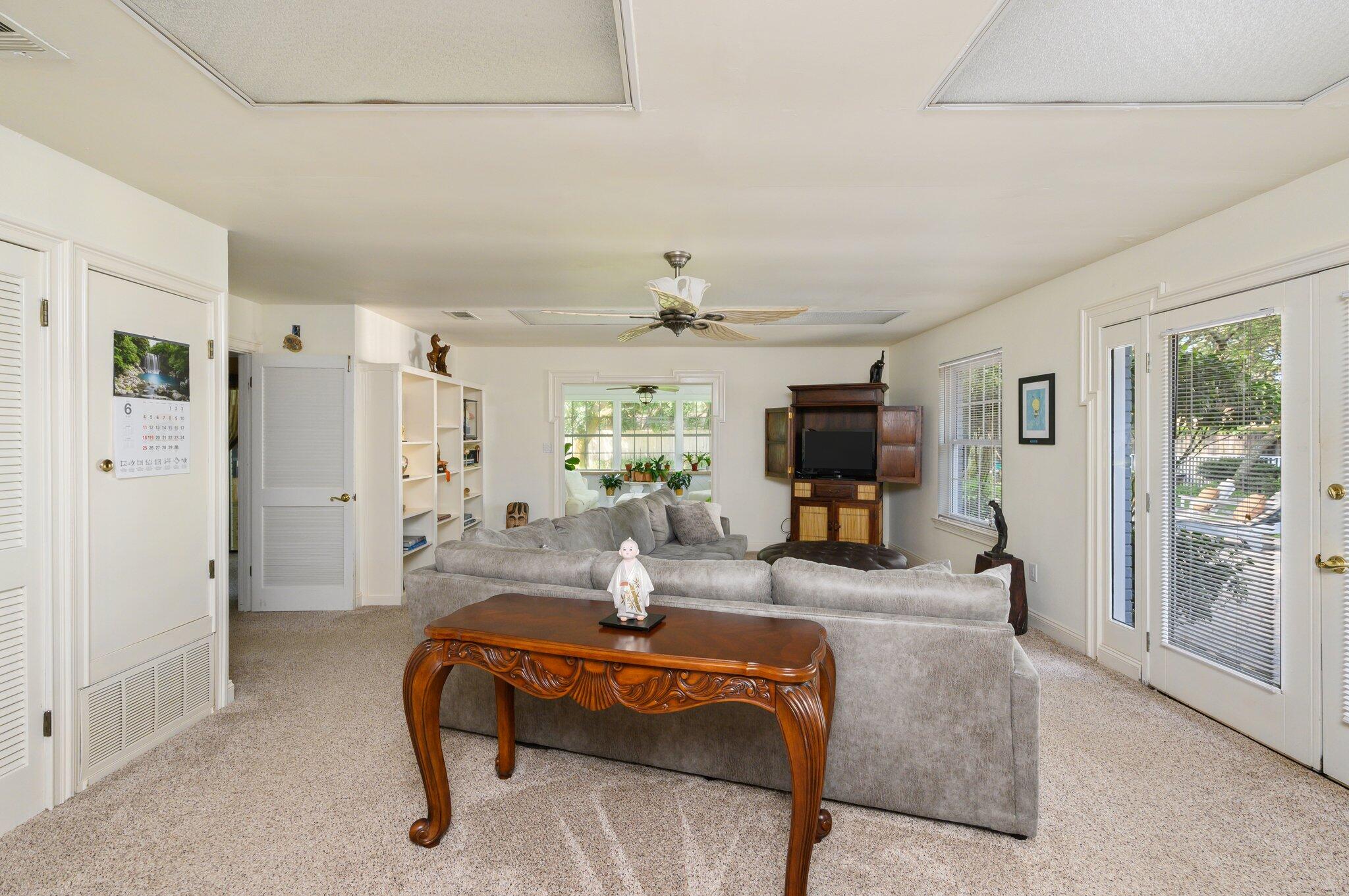 LAKE LORRAINE ESTATES 2 - Residential