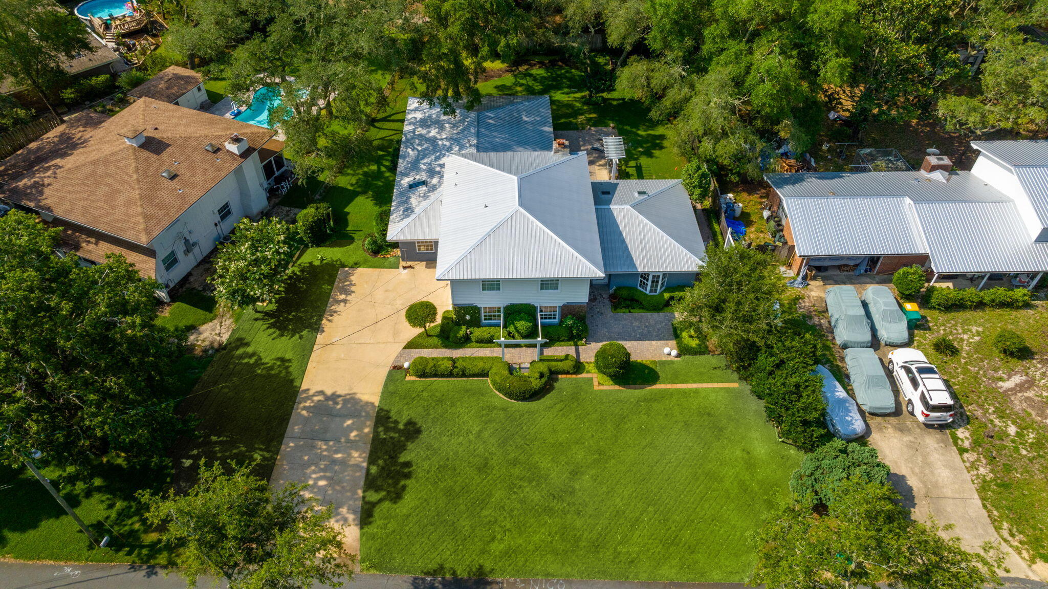 LAKE LORRAINE ESTATES 2 - Residential